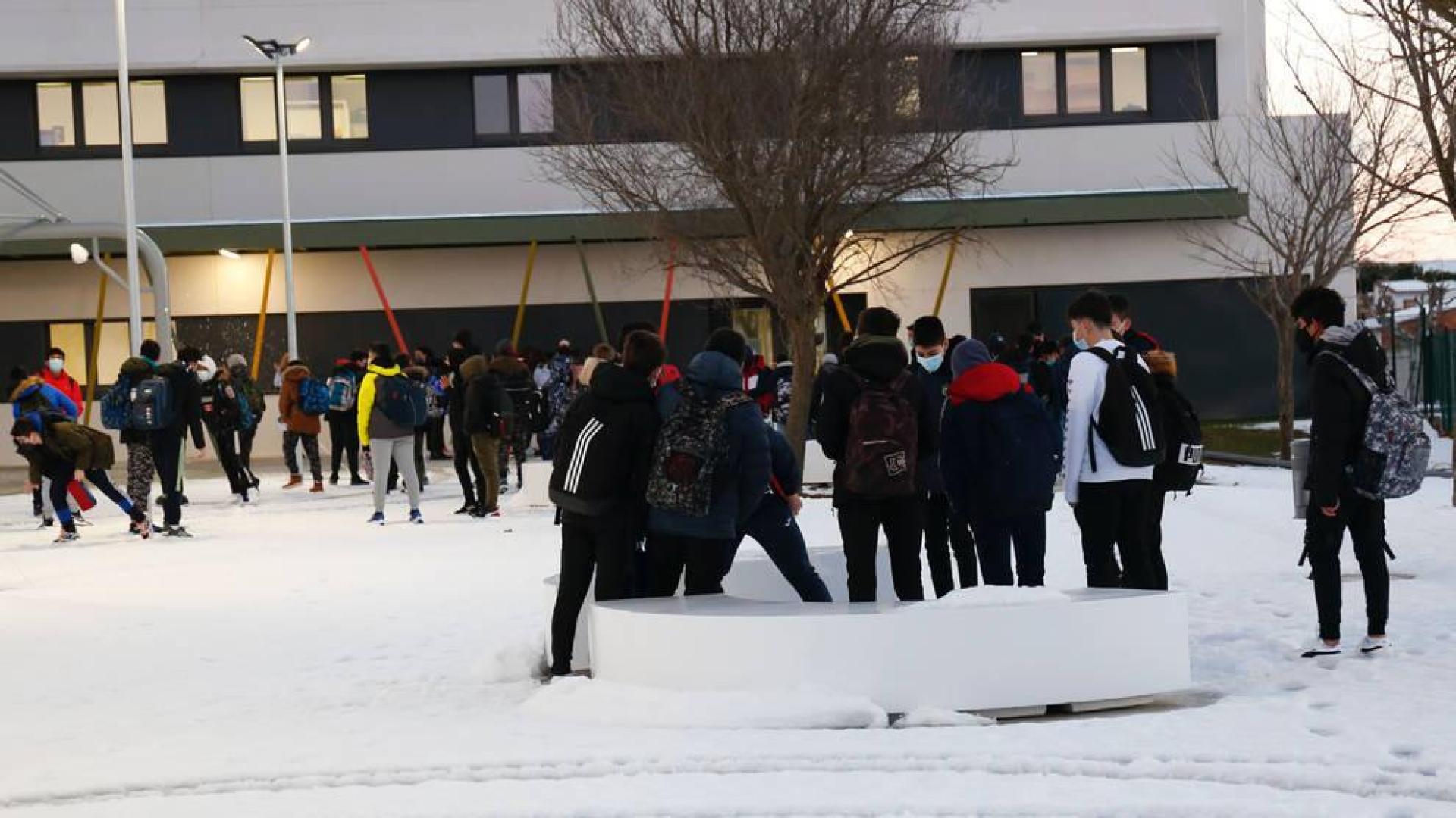 Un total de 130 alumnos estrena el nuevo instituto de Ribaforada
