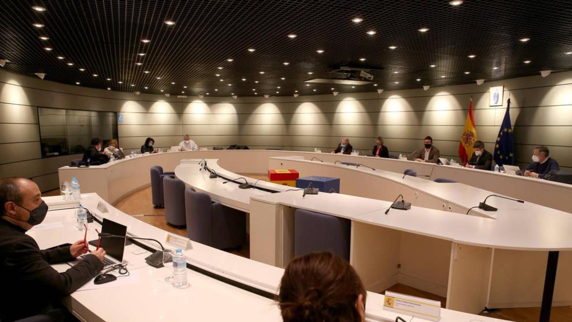 El veto a despedir frena el acuerdo entre sindicatos y patronal sobre los ERTE