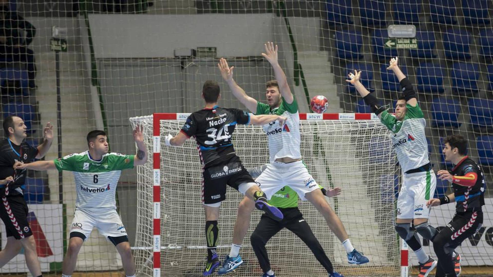 Ocho jugadores del Helvetia Anaitasuna dan positivo por coronavirus