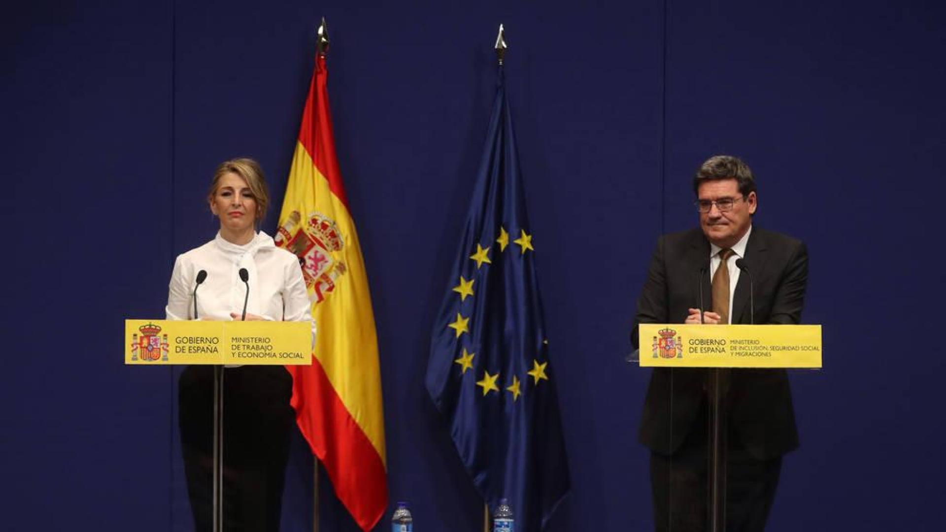 La patronal y los sindicatos dan luz verde a la prórroga de los ERTE