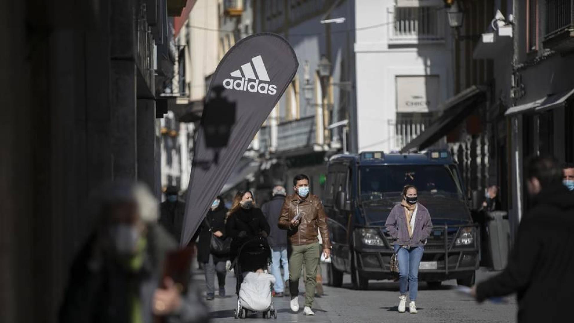 Los españoles engordaron una media de 5,7 kilos desde el inicio de la pandemia