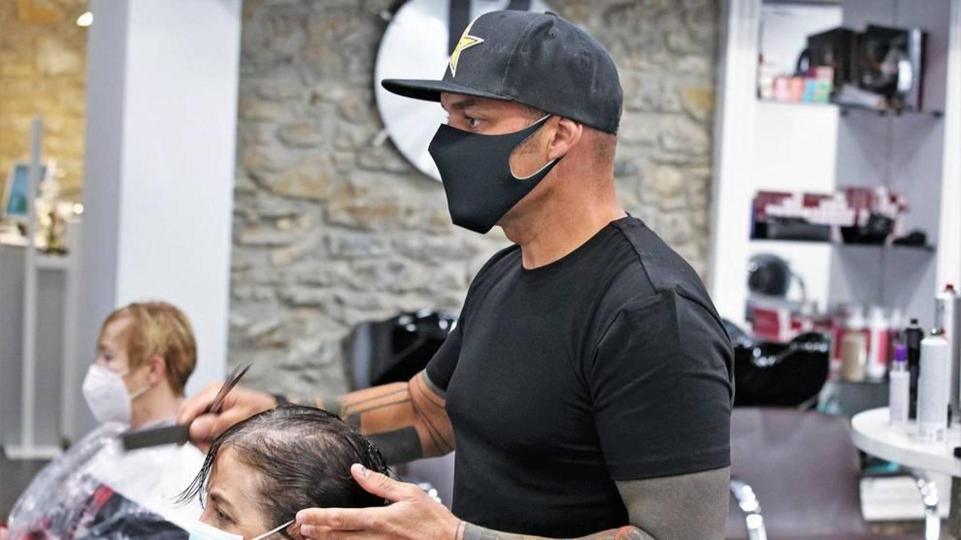 Y las peluquerías llegaron a las portadas