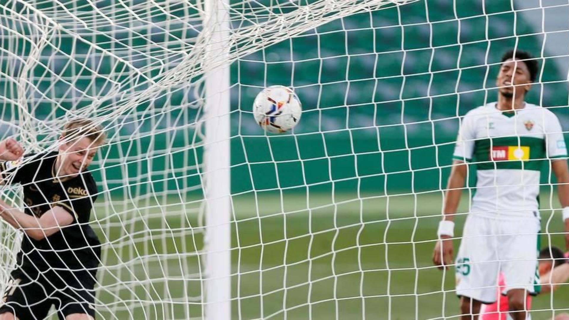 El Barcelona prolonga su buena racha como visitante y hunde al Elche