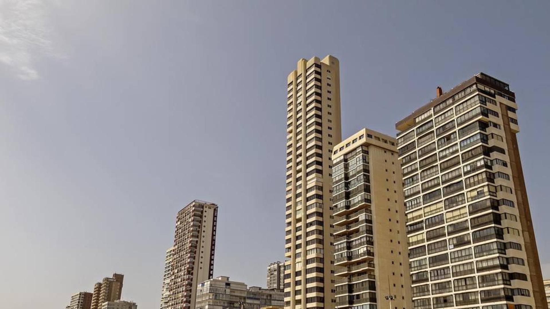 Una inglesa se queja de estancia en Benidorm porque "había muchos españoles"
