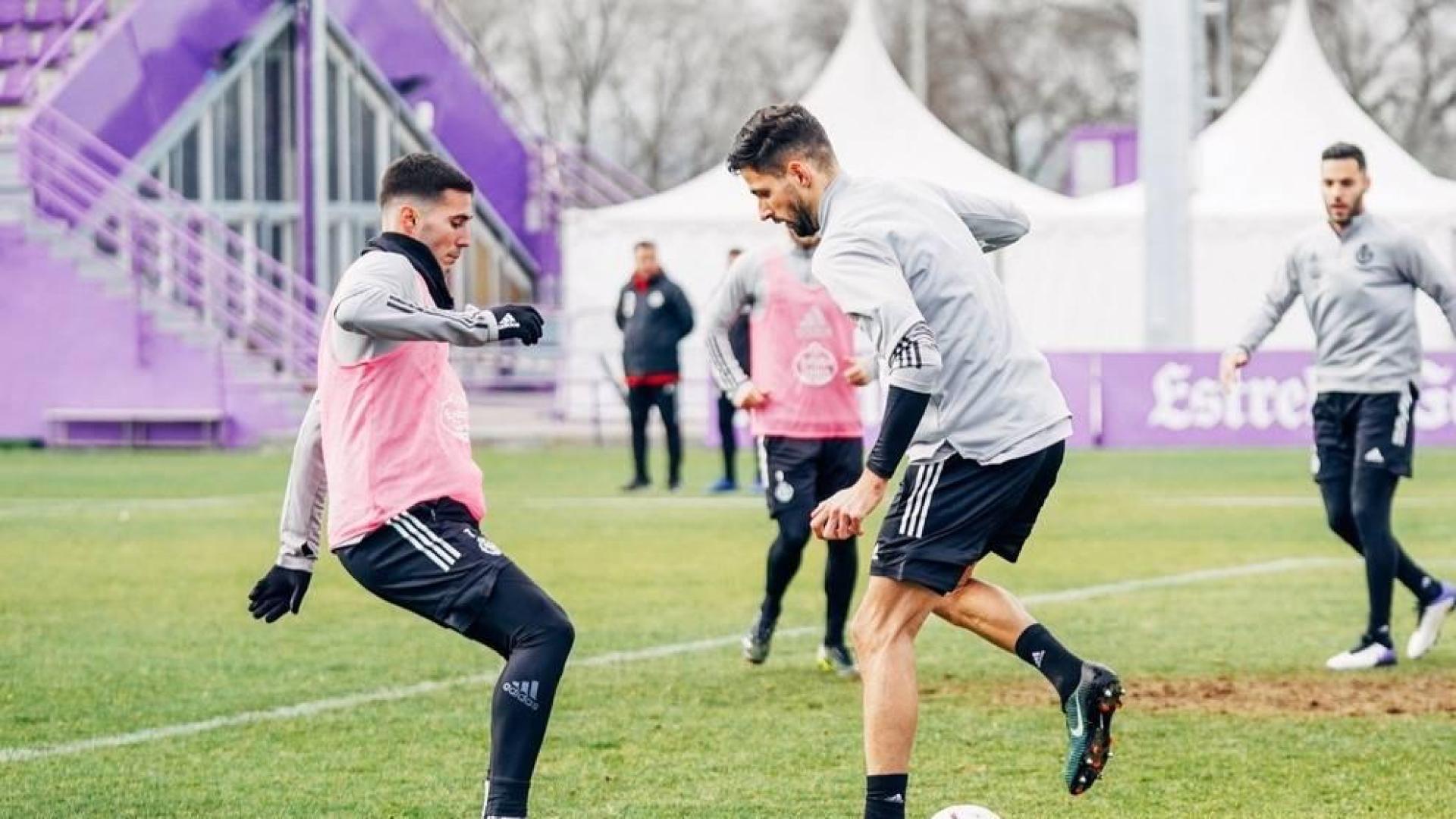 Los exrojillos Xisco y Kodro cambian de equipo