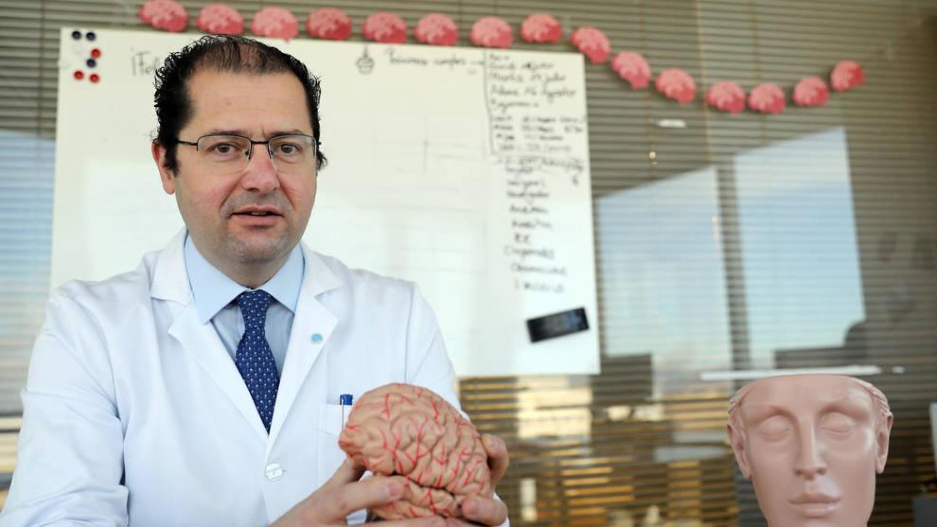 Pablo Irimia: “Las migrañas son la primera causa de incapacidad entre los 16 y 50 años”