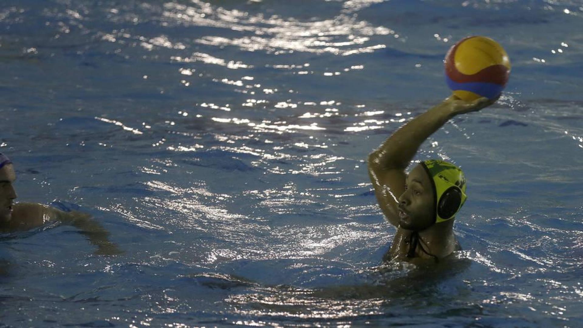 Waterpolo Navarra juega este sábado el aplazado ante el Mataró