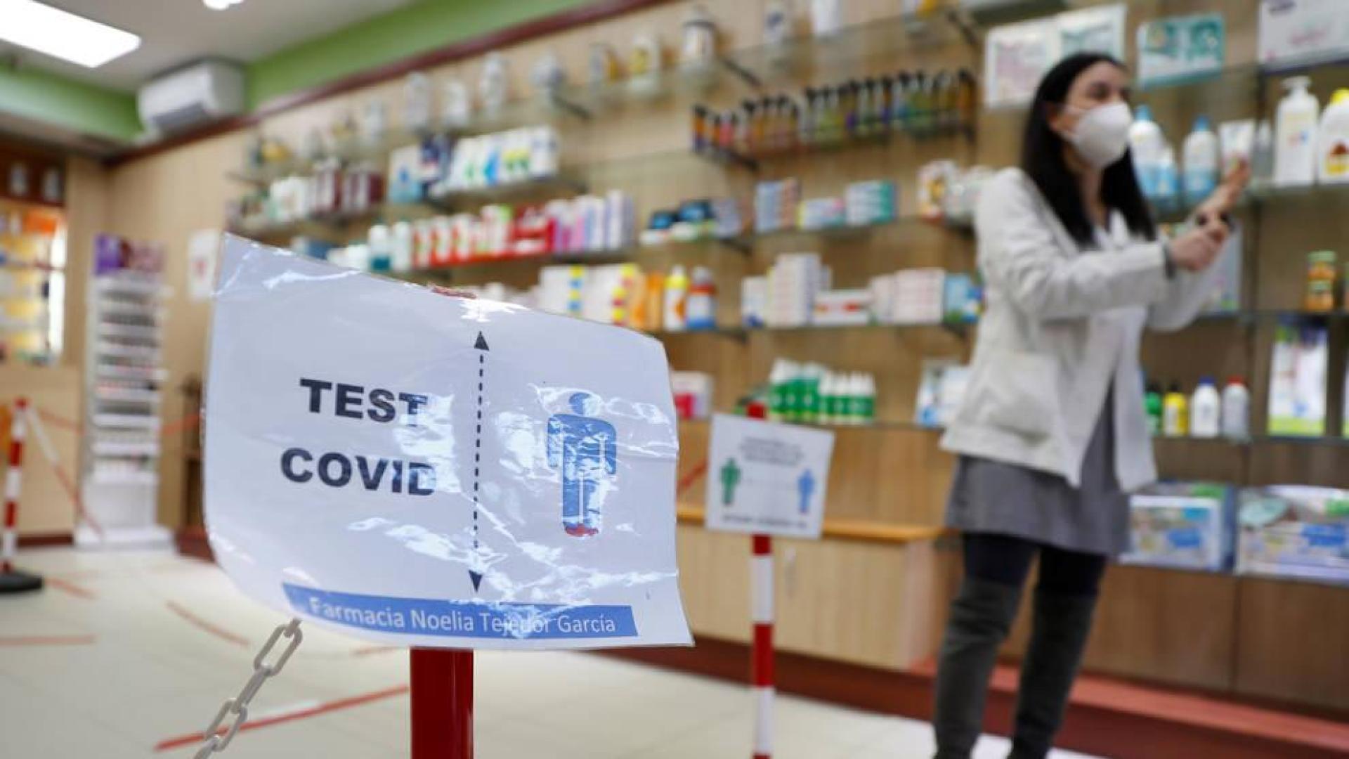 Sanidad notifica 762 fallecidos y 79.686 nuevos casos en un fin de semana