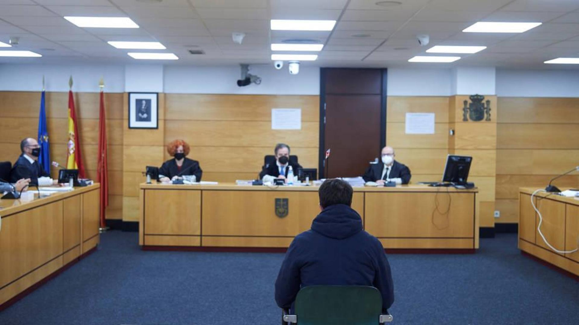 ¿Cómo se parte de 409 años de cárcel y se acaba en menos de 5?