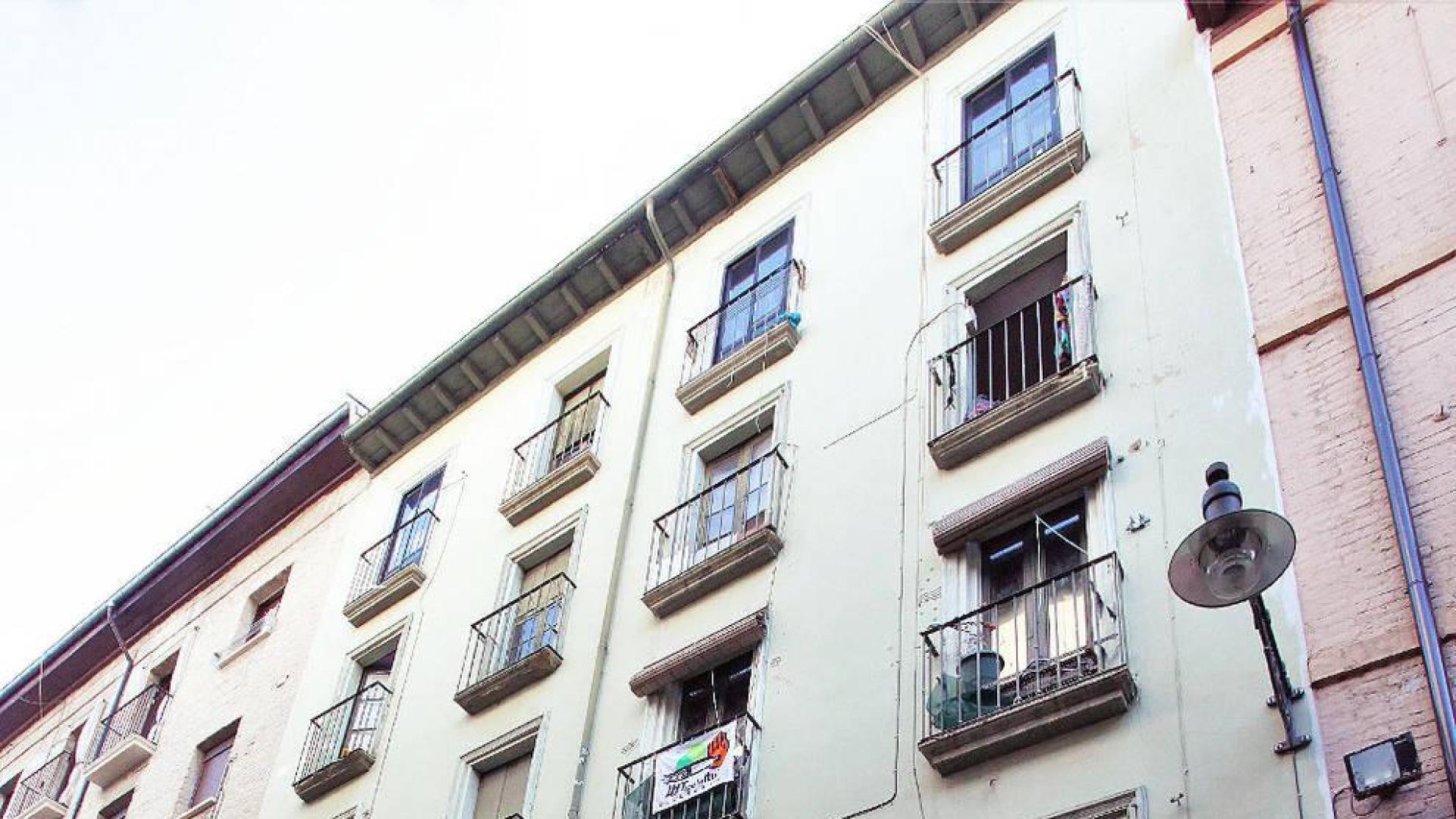 El edificio de Compañía, okupado de nuevo por jóvenes que piden viviendas