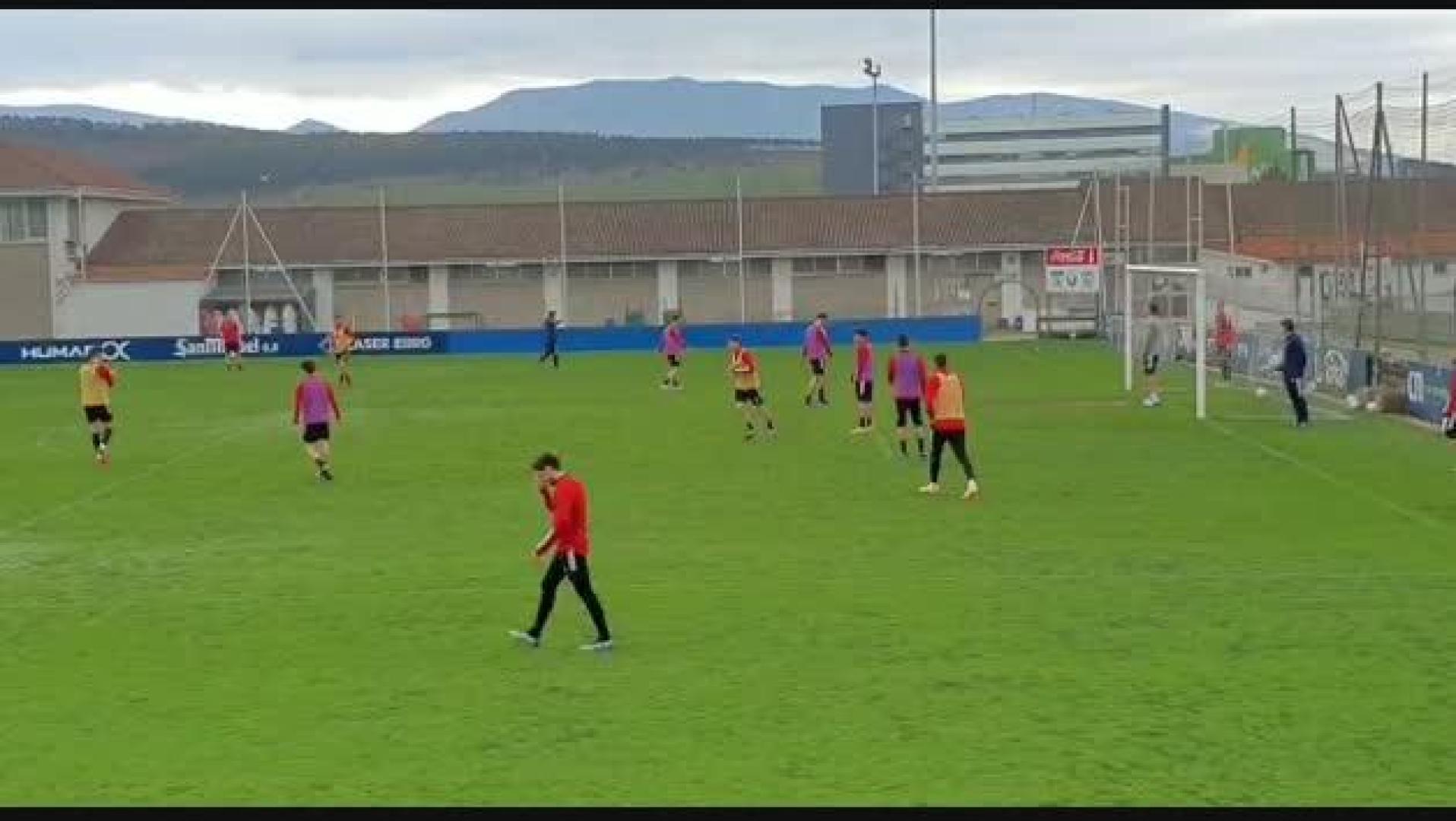 Vídeo del entrenamiento de Osasuna en Tajonar