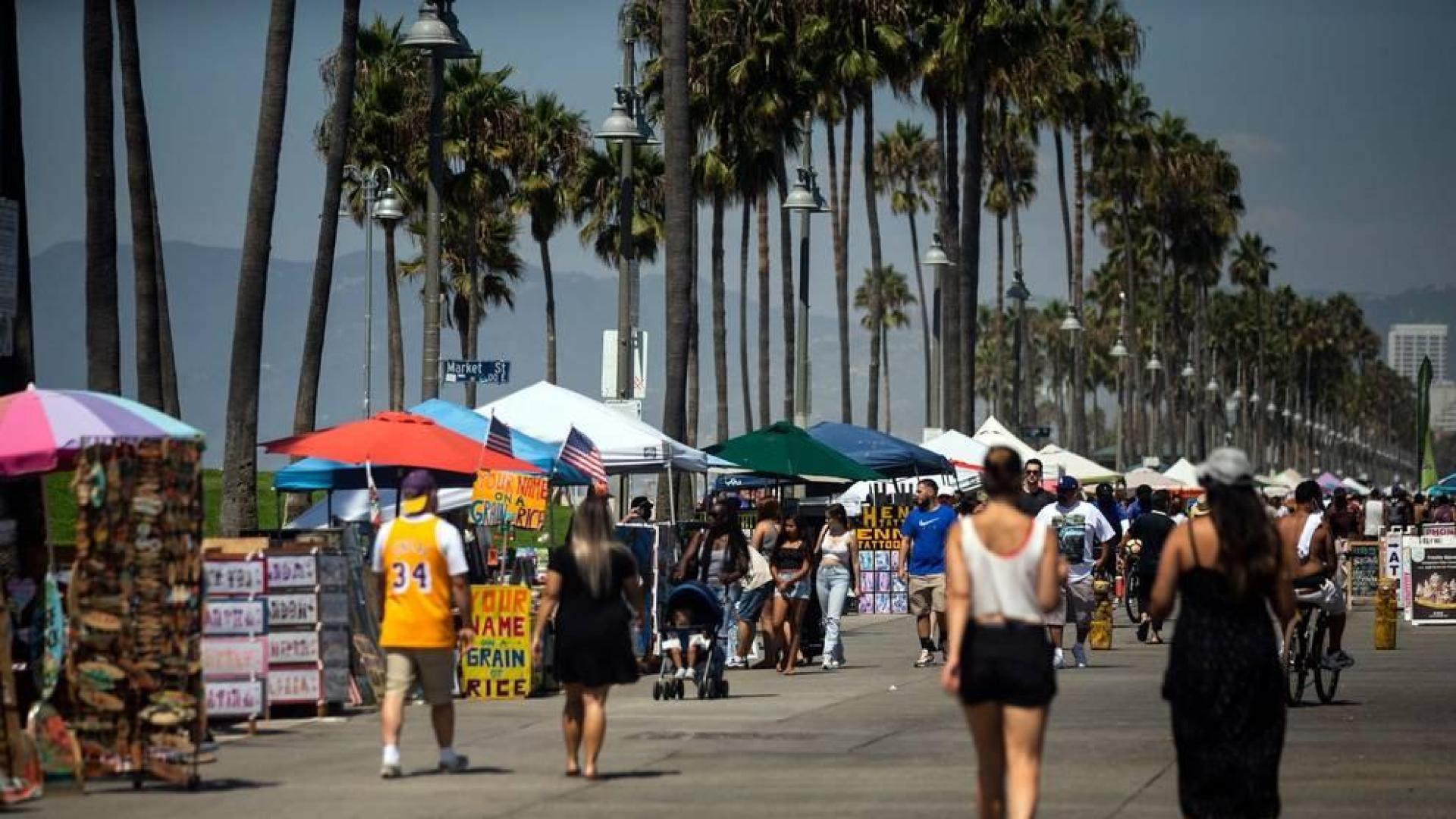 Los termómetros de California registran récord de temperaturas: 49,4 grados