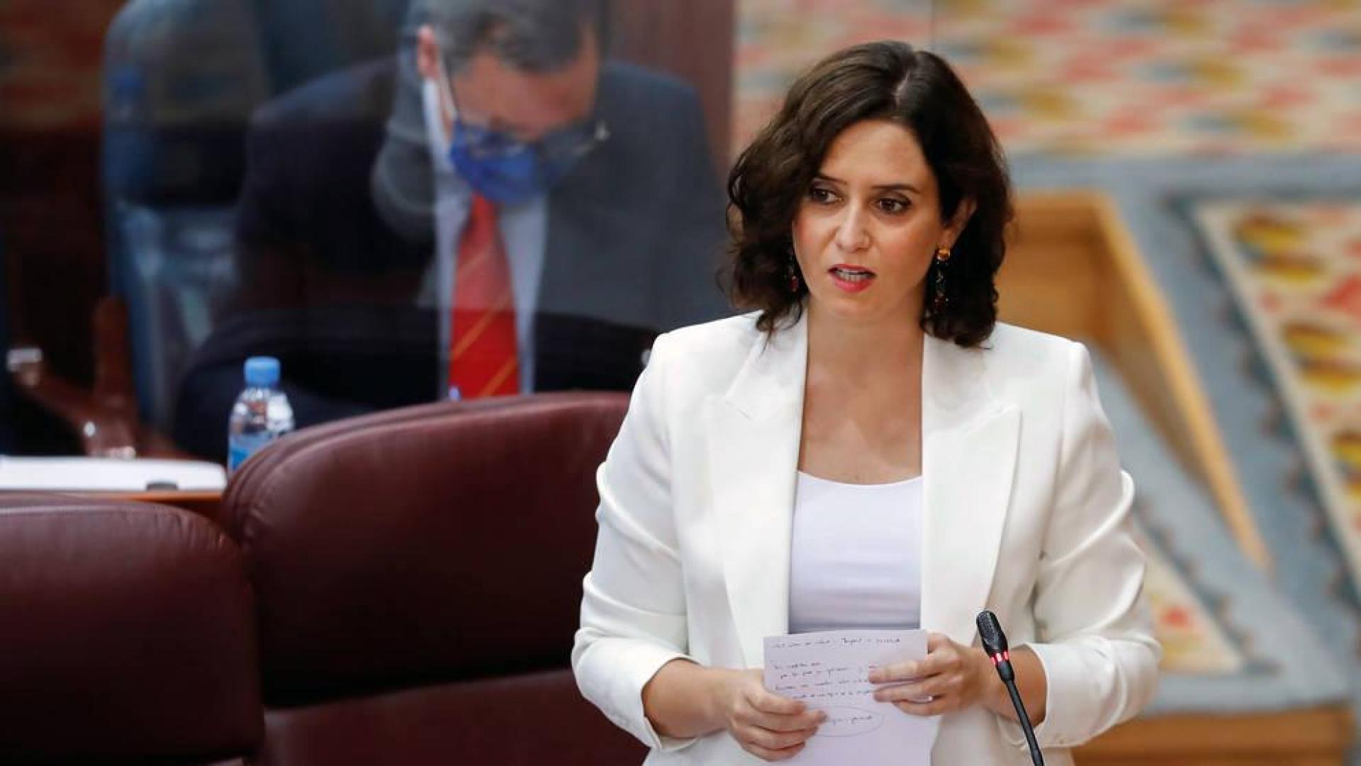 Ayuso cumplirá la orden del Gobierno pero la llevará a los tribunales