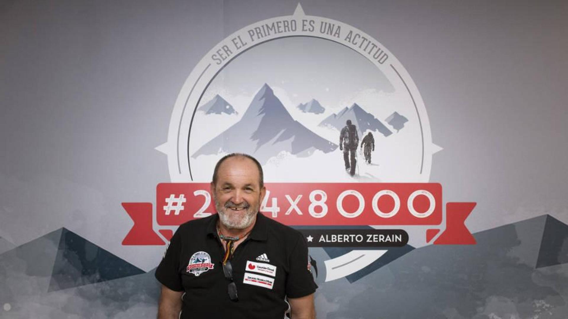 Juanito Oiarzabal, en la presentación de su reto.