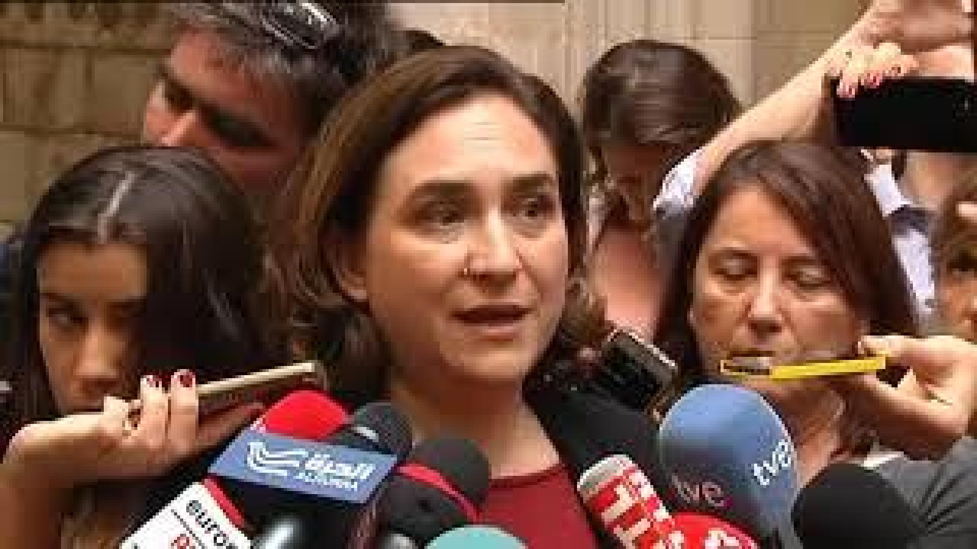 Ada Colau pide la dimisión de Mariano Rajoy