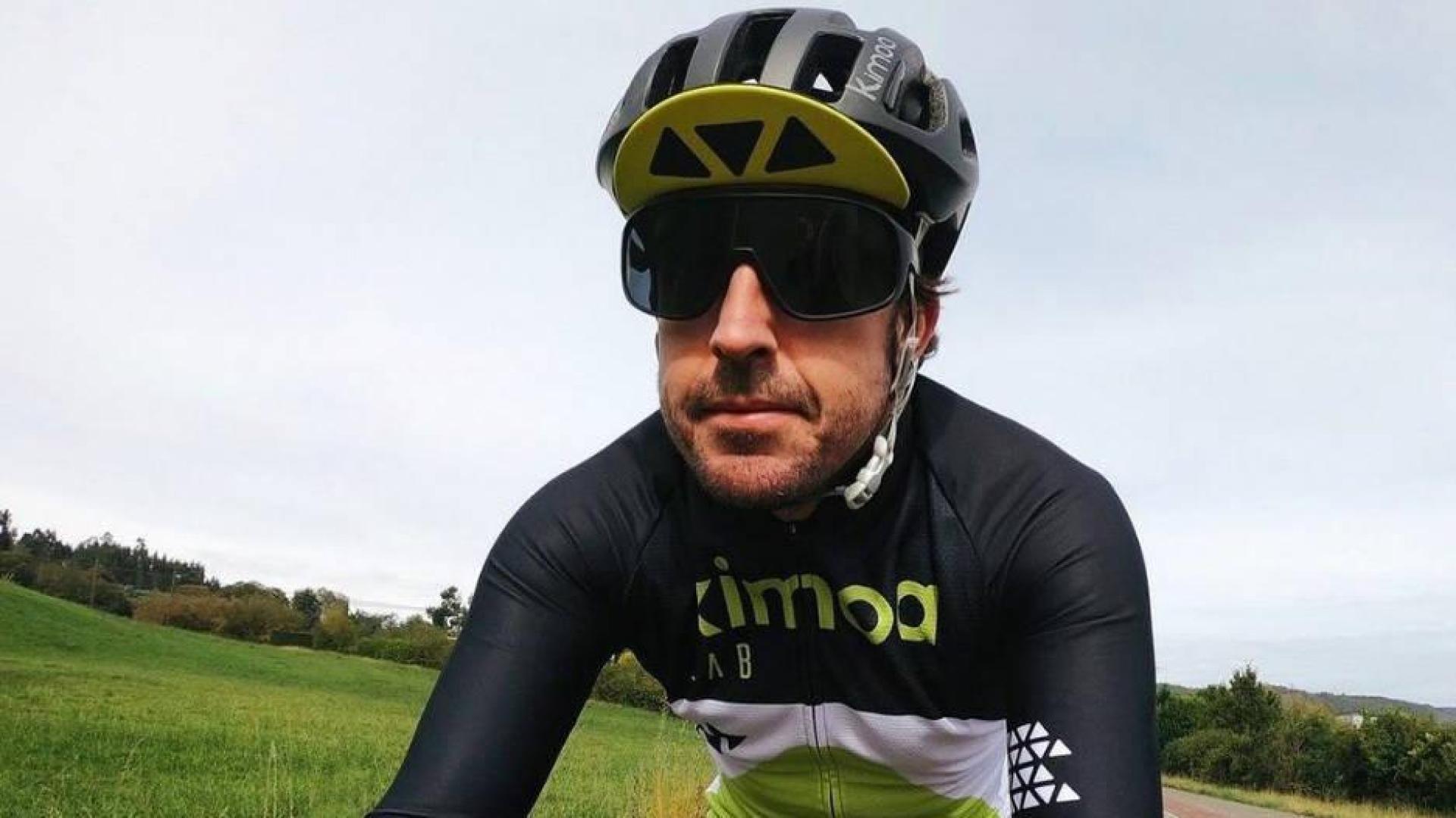 Fernando Alonso ha sido atropellado por un coche cuando montaba en bicicleta cerca de Lugano