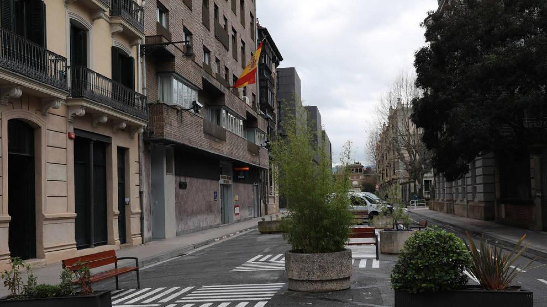 El Ayuntamiento y la Policía Nacional acuerdan cambios en la calle General Chinchilla
