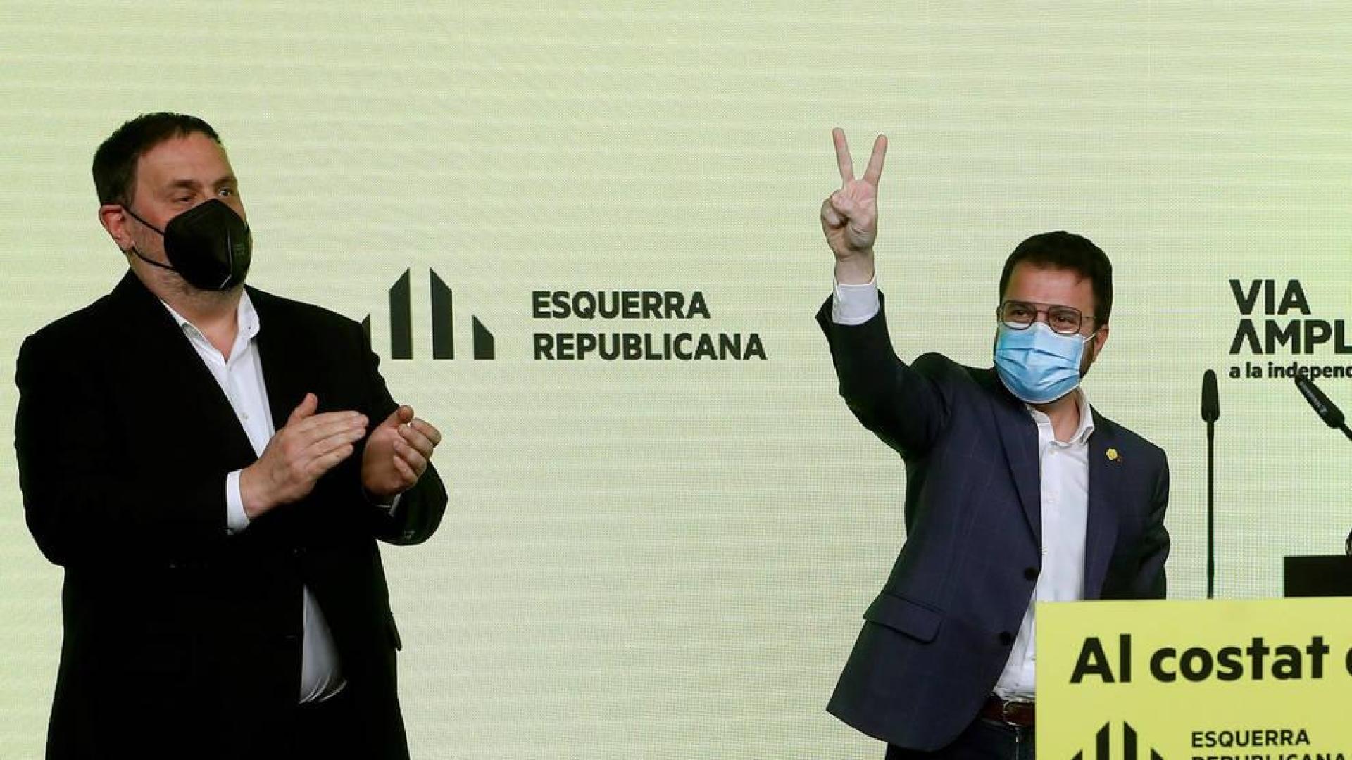 Aragonés y Junqueras celebran el resultado con sus incondicionales.
