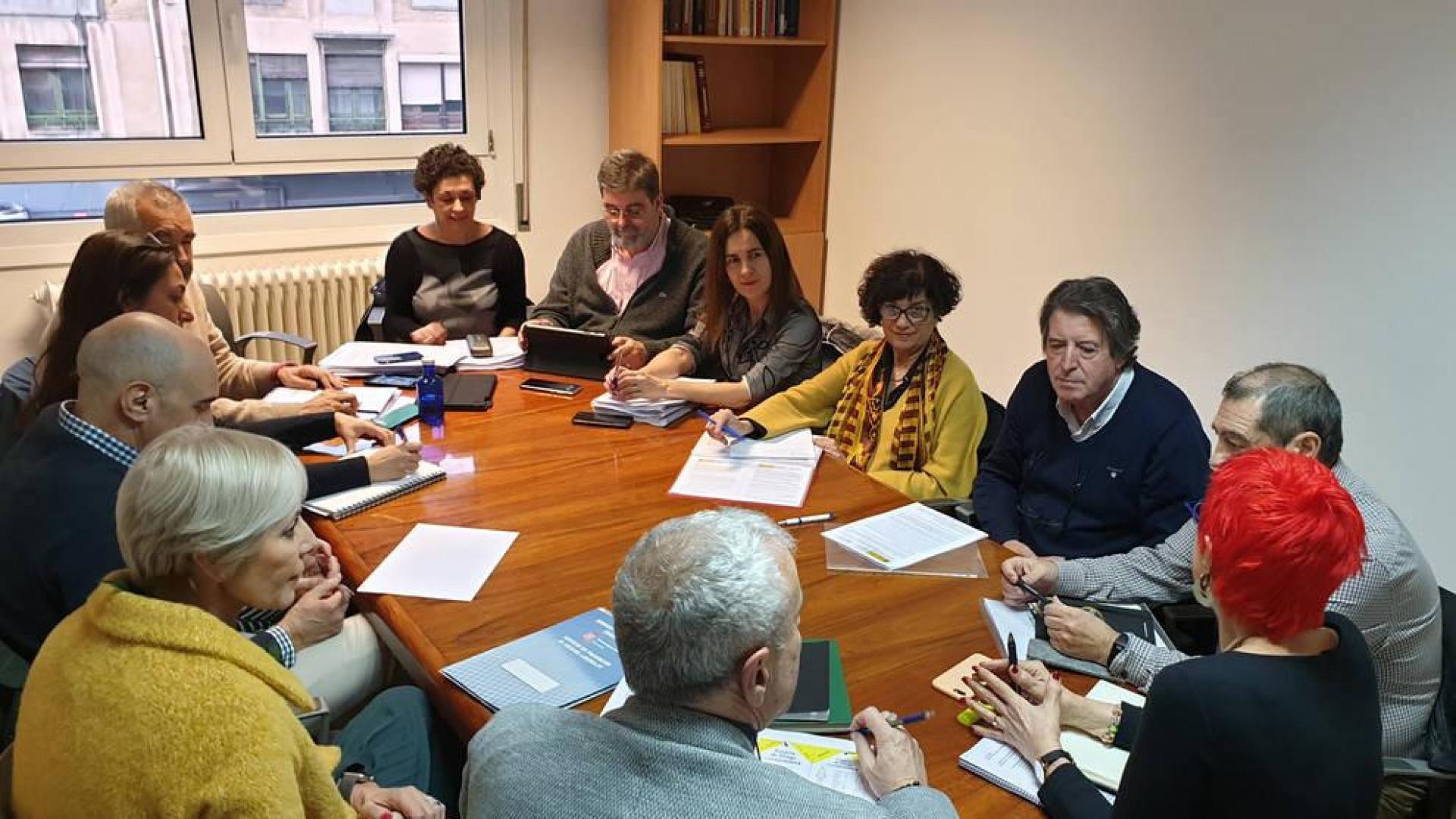 Reunión del grupo de cargos de máxima responsabilidad del Departamento de Salud para analizar la epidemia de coronavirus