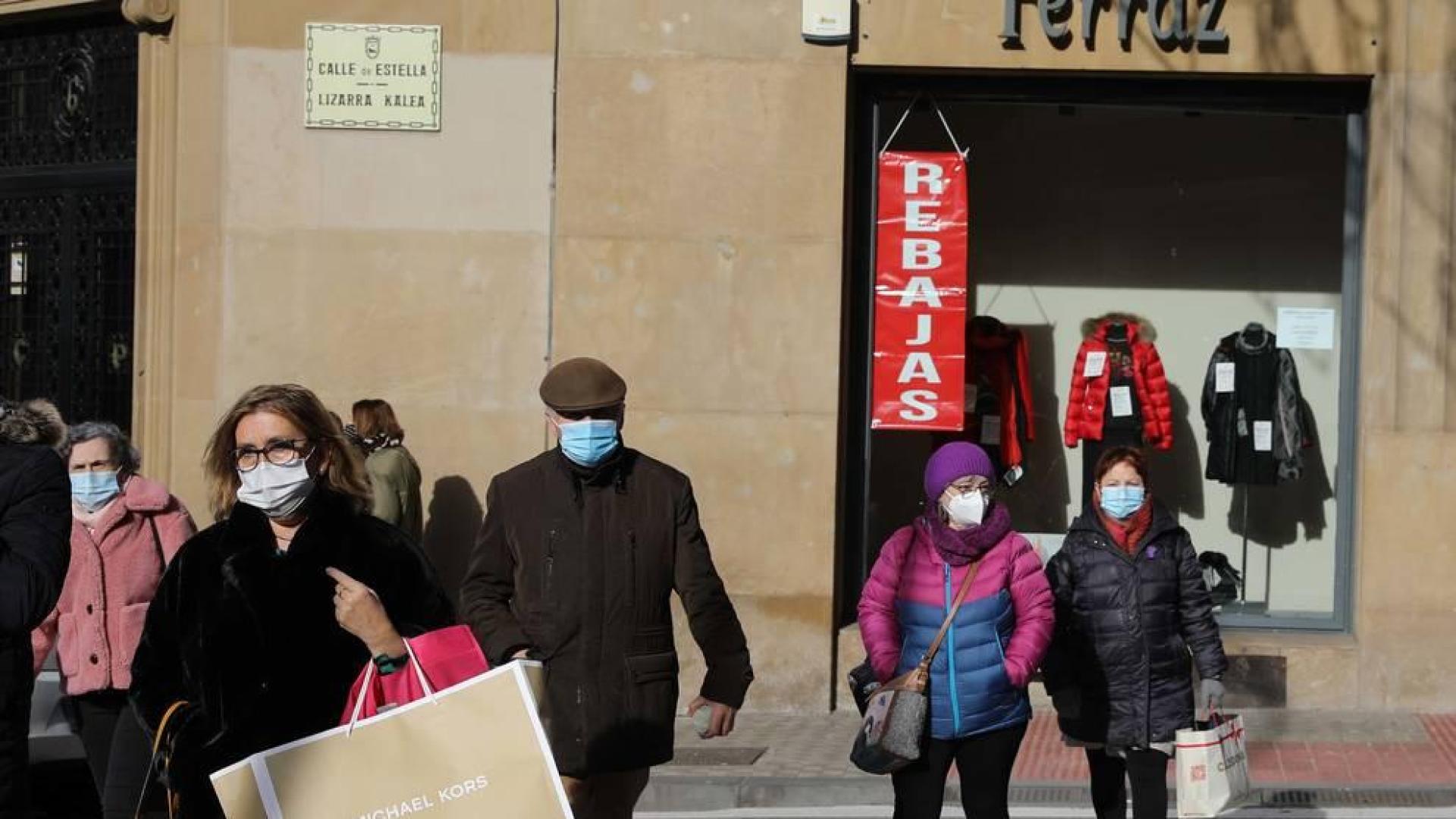 Más de 40 comercios del Ensanche y el Casco Antiguo cerraron el pasado año