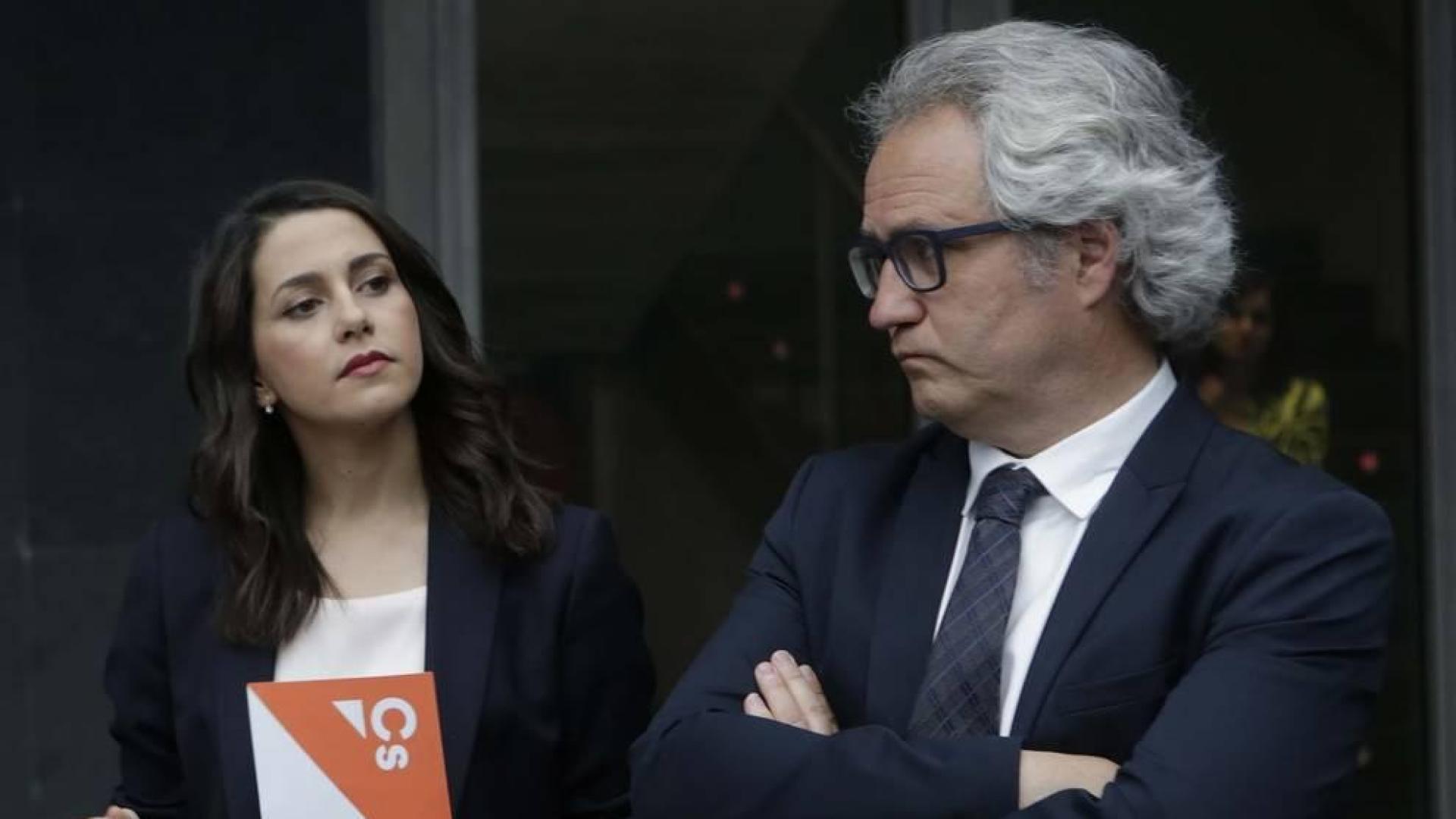 Arrimadas ve "vergonzoso" que Chivite "equipare" a Cs con Bildu