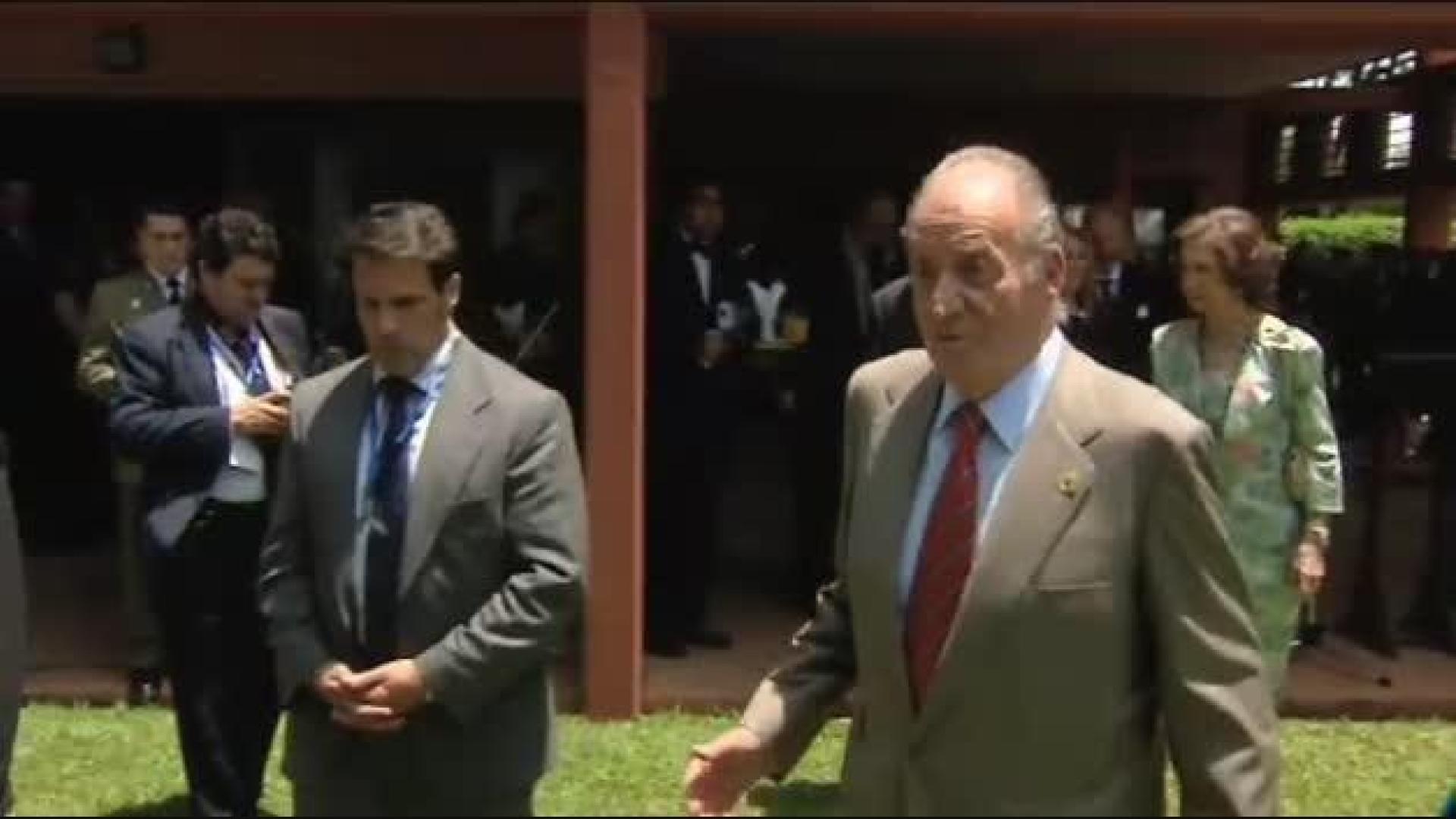 Una decena de amigos del rey Juan Carlos habría prestado los casi 4,4 millones de euros regularizados por el emérito