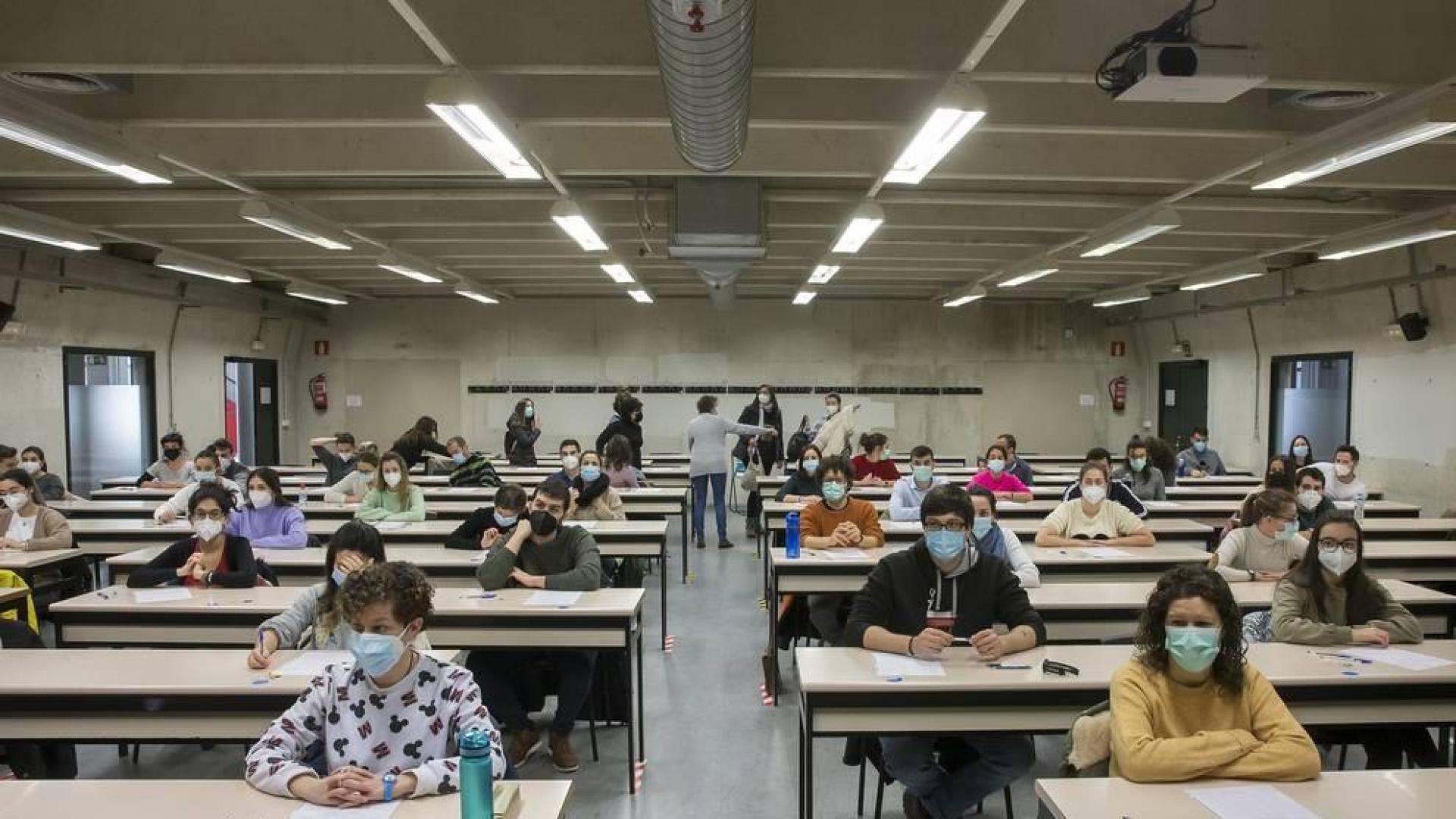 Casi 800 candidatos para las 24 plazas de la oposición para fisioterapeuta