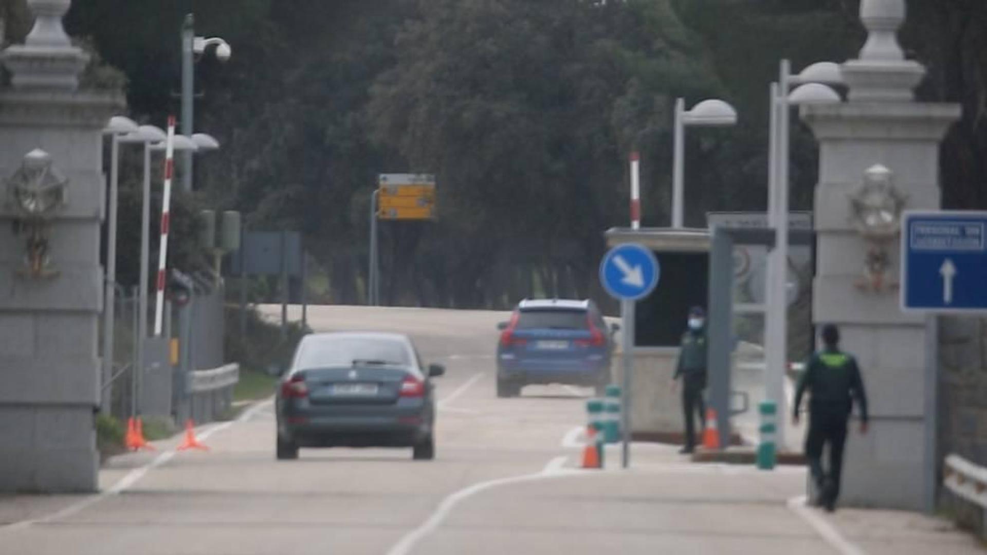 La infanta Elena acude a Zarzuela el día después de la polémica por su vacunación en Emiratos Árabes Unidos