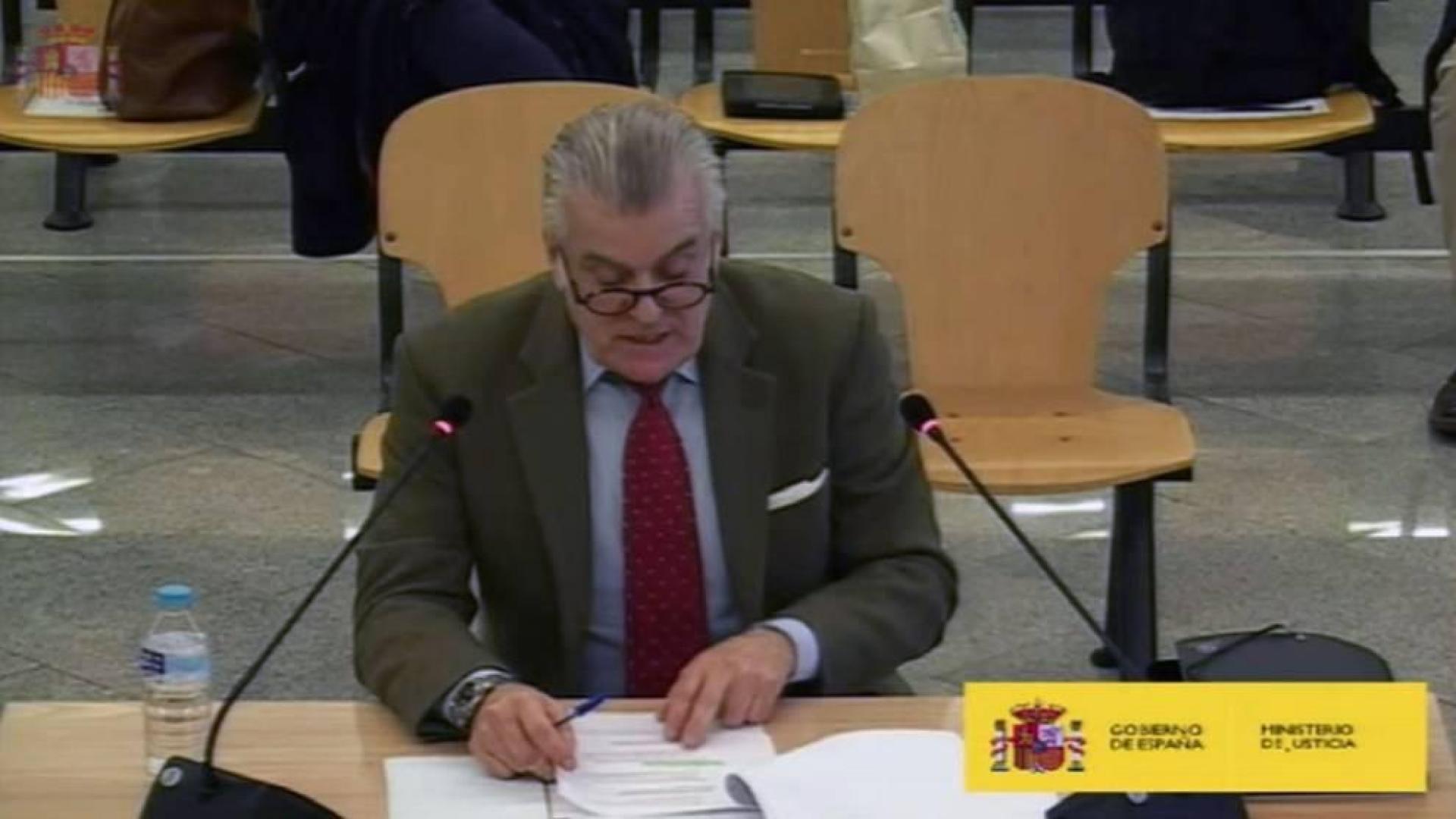 Bárcenas acusa a la antigua cúpula del PP de "cobardía" por no "dar la cara"