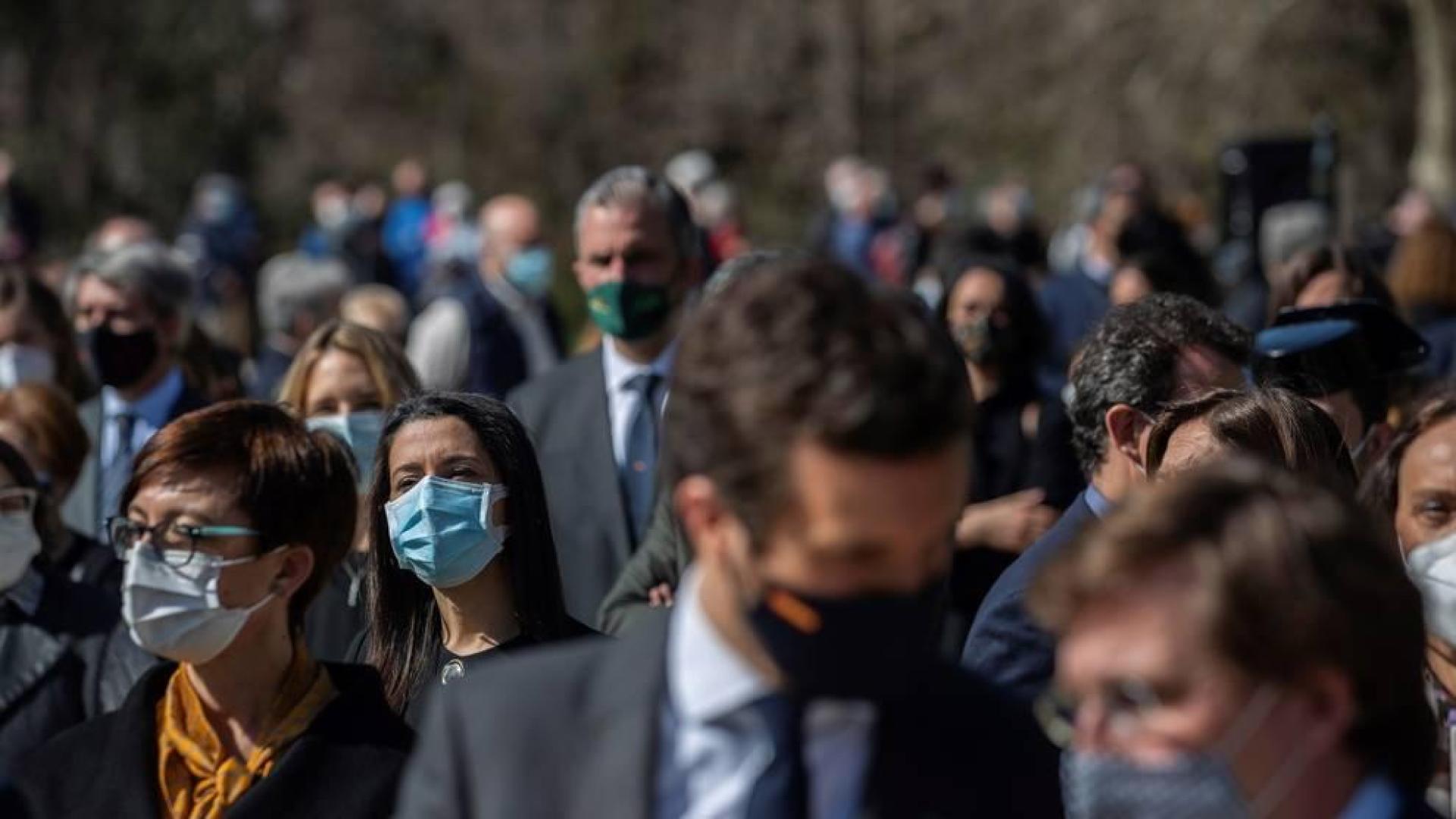 Casado ve irreversible la ruptura con Cs y el Gobierno invita a pactar a Arrimadas