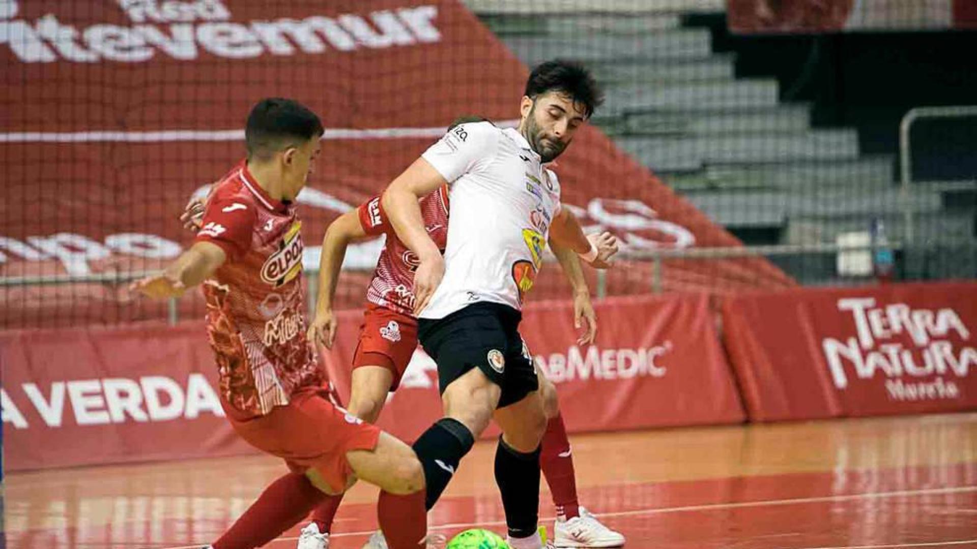 El Aspil cae en la pista de ElPozo