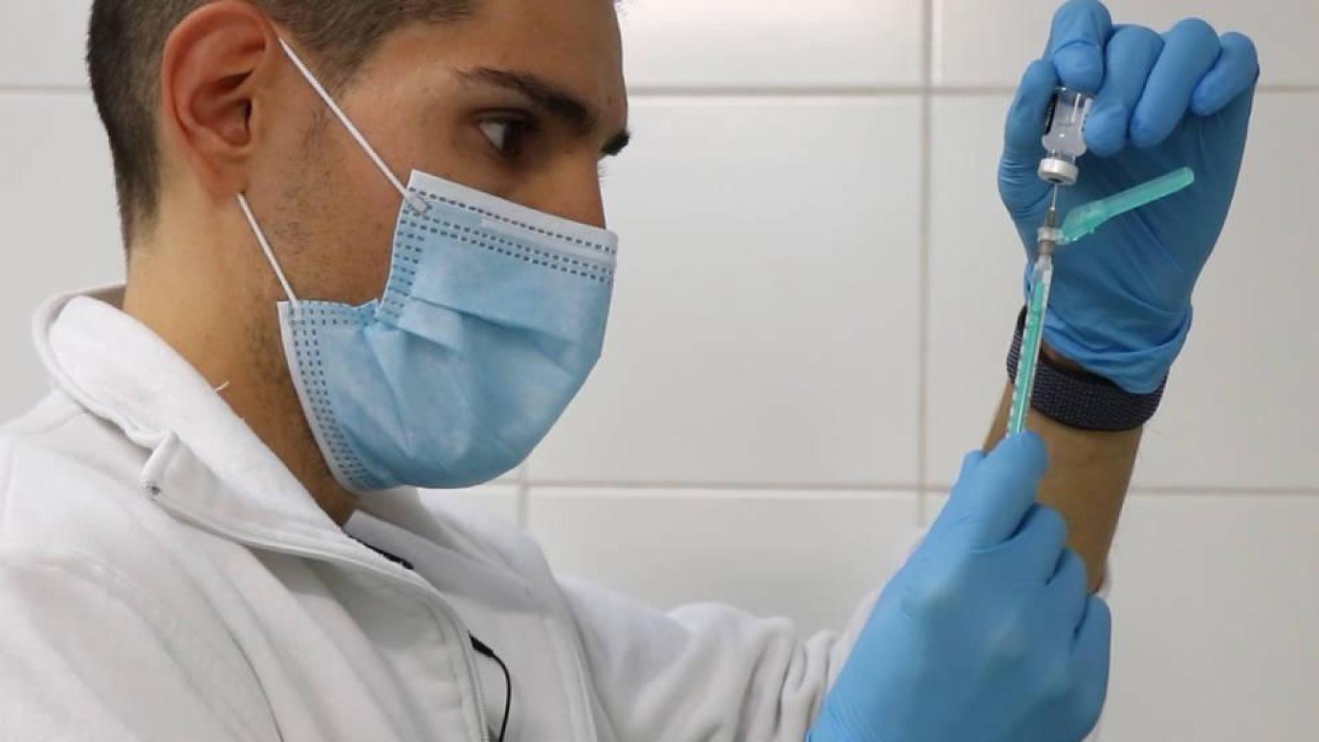 Sube ligeramente la incidencia por covid, con un repunte de las muertes