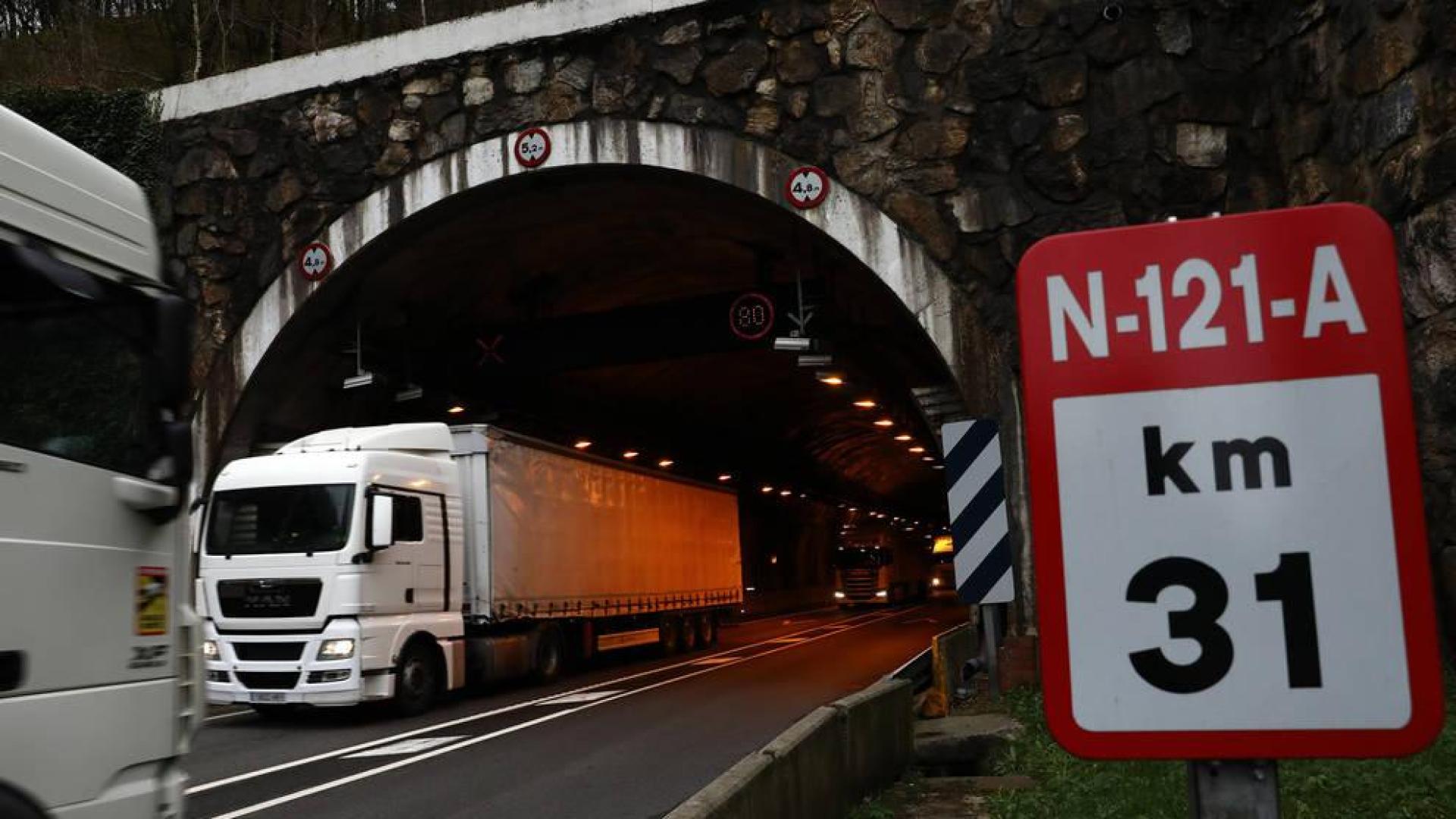 Alcaldes remiten al Gobierno foral a La Rioja para regular la N-121-A