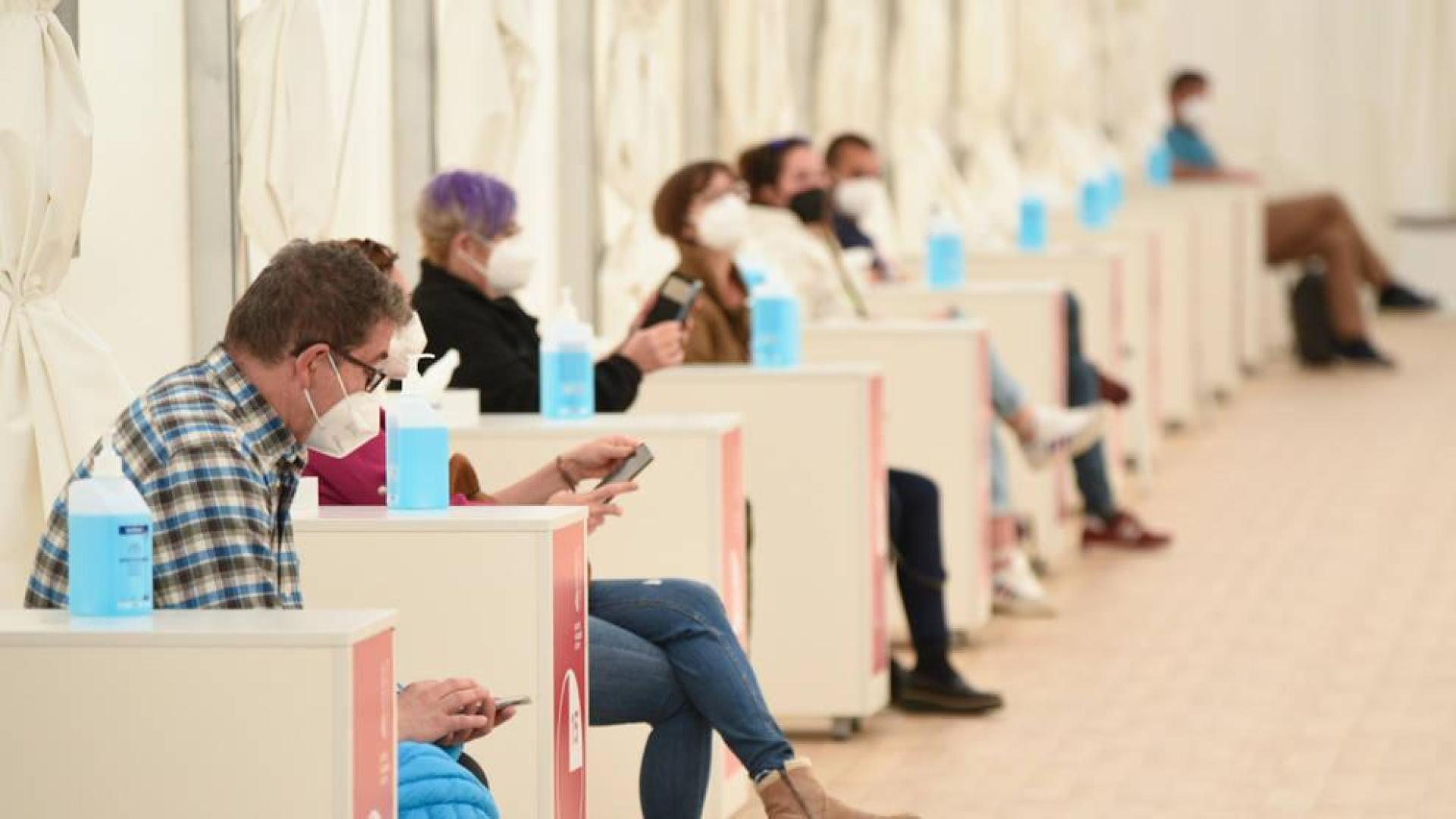 La incidencia vuelve a subir ligeramente en un día con 6.216 casos y 117 muertes