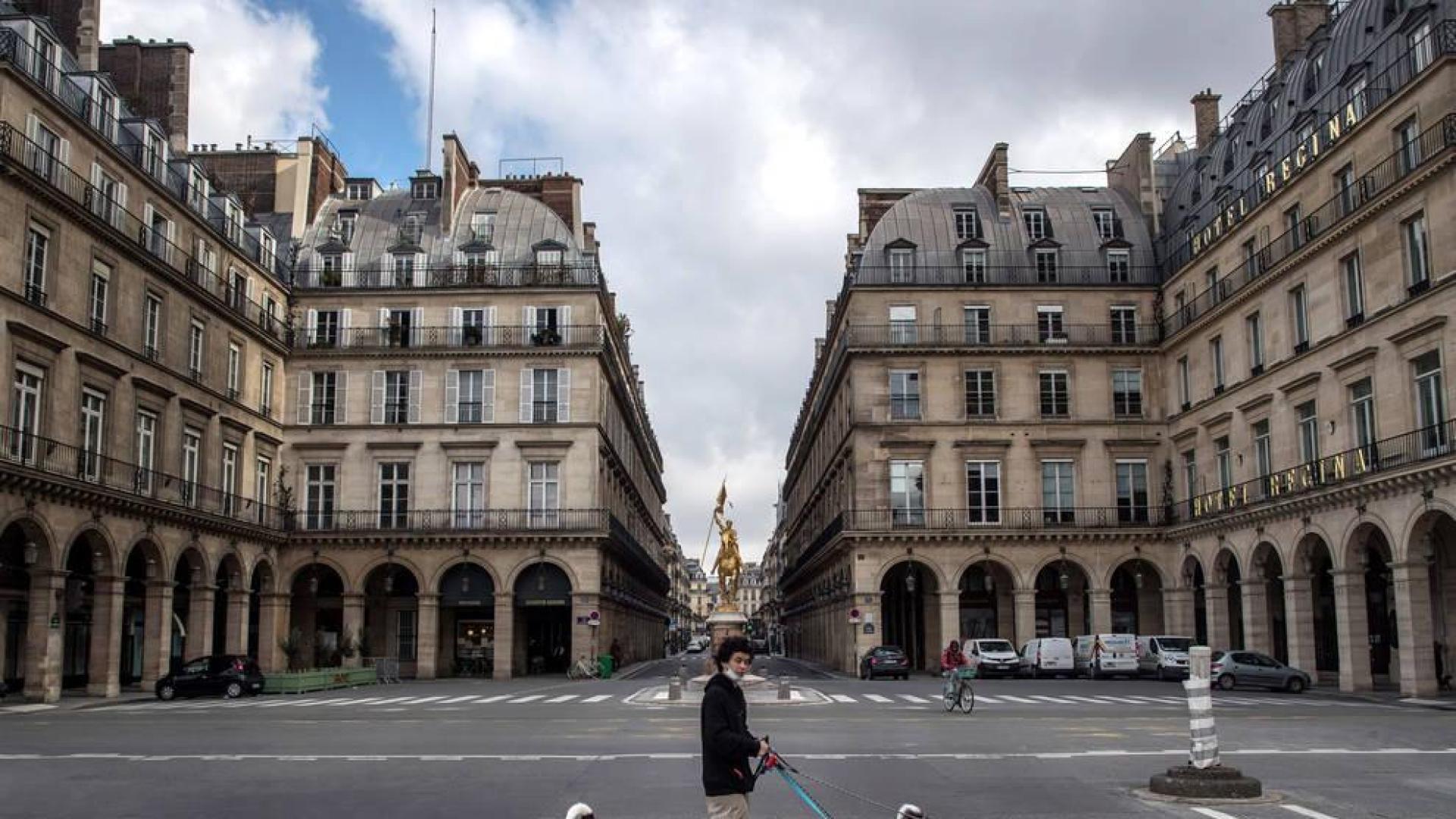 Primer día del nuevo confinamiento en París.