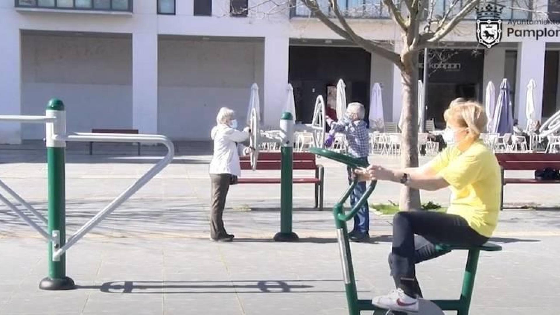 Pamplona renueva 6 circuitos de gimnasia al aire libre con nuevos aparatos