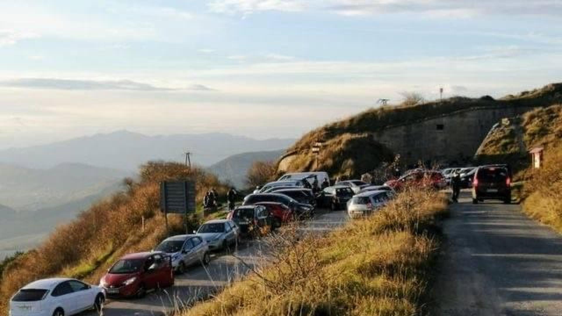 Una comisión estudiará regular el acceso por carretera a Ezkaba
