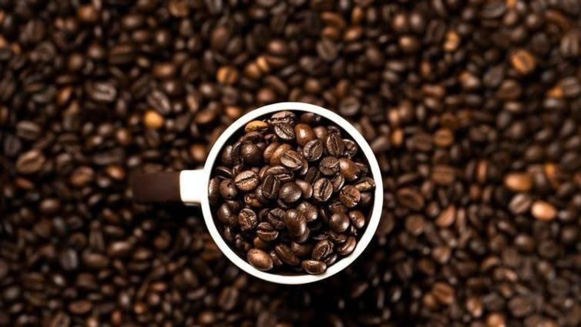 ¿Mejora la cafeína nuestro rendimiento?