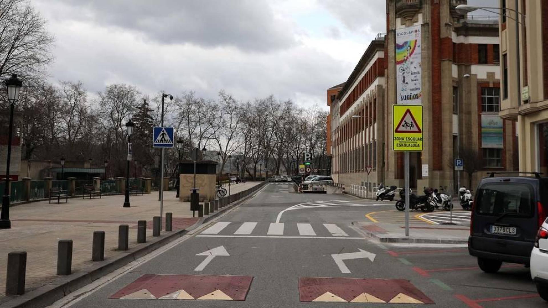Así son los cuatro tipos de reductores de velocidad que hay en Pamplona