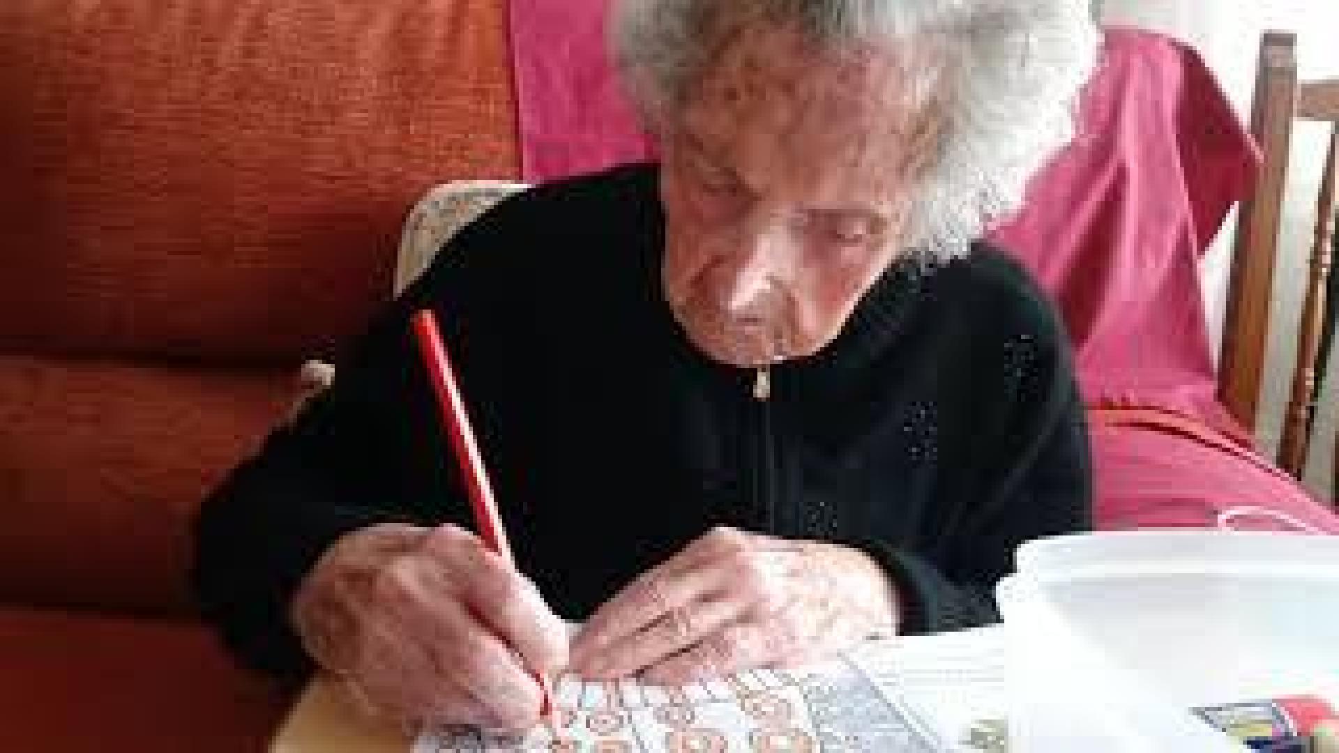 La abuela de Navarra, de 110 años, aún no sabe cuándo le pondrán la vacuna
