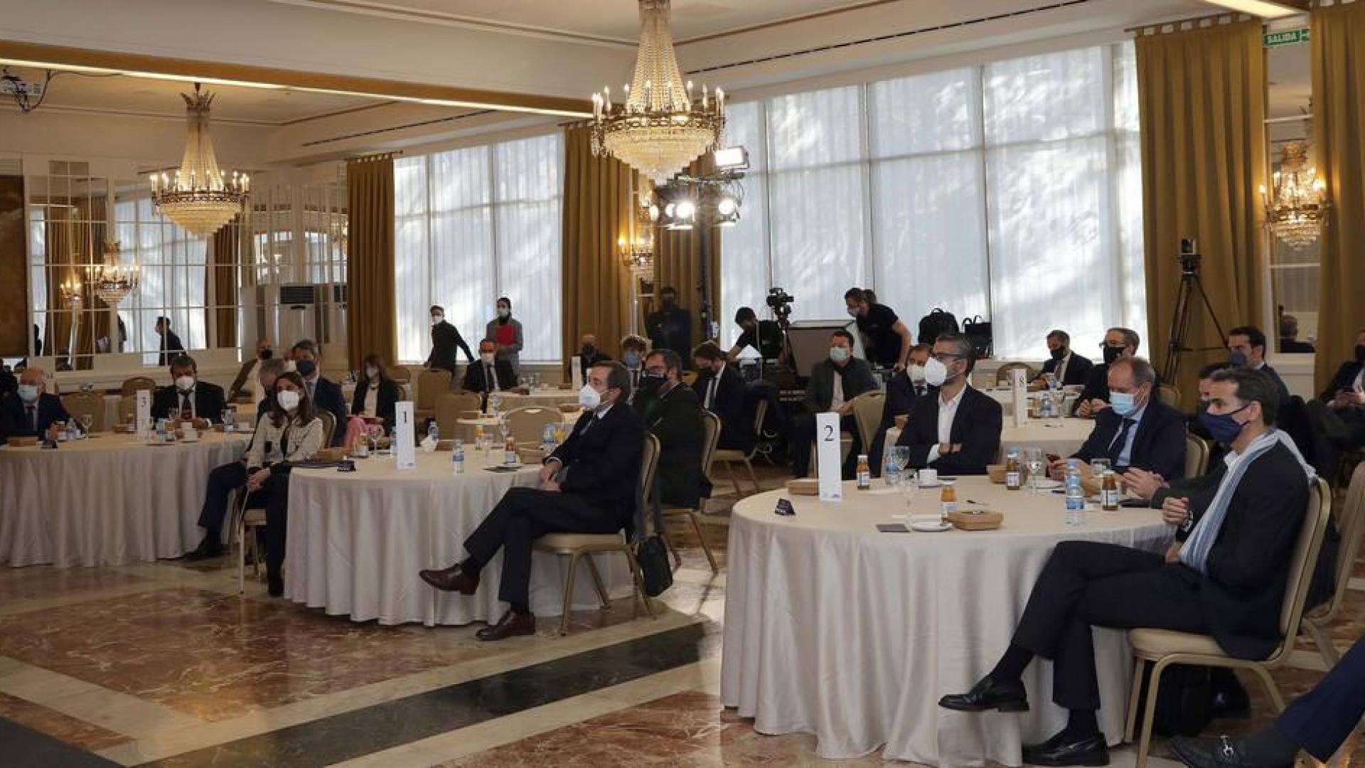 Viajes de empresa para hacer negocios que “volverán”