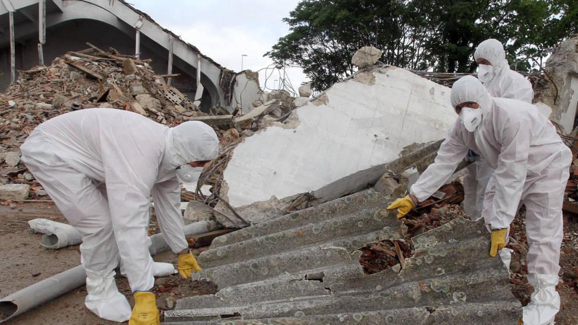 Las enfermedades derivadas del amianto tardan hasta 40 años en manifestarse
