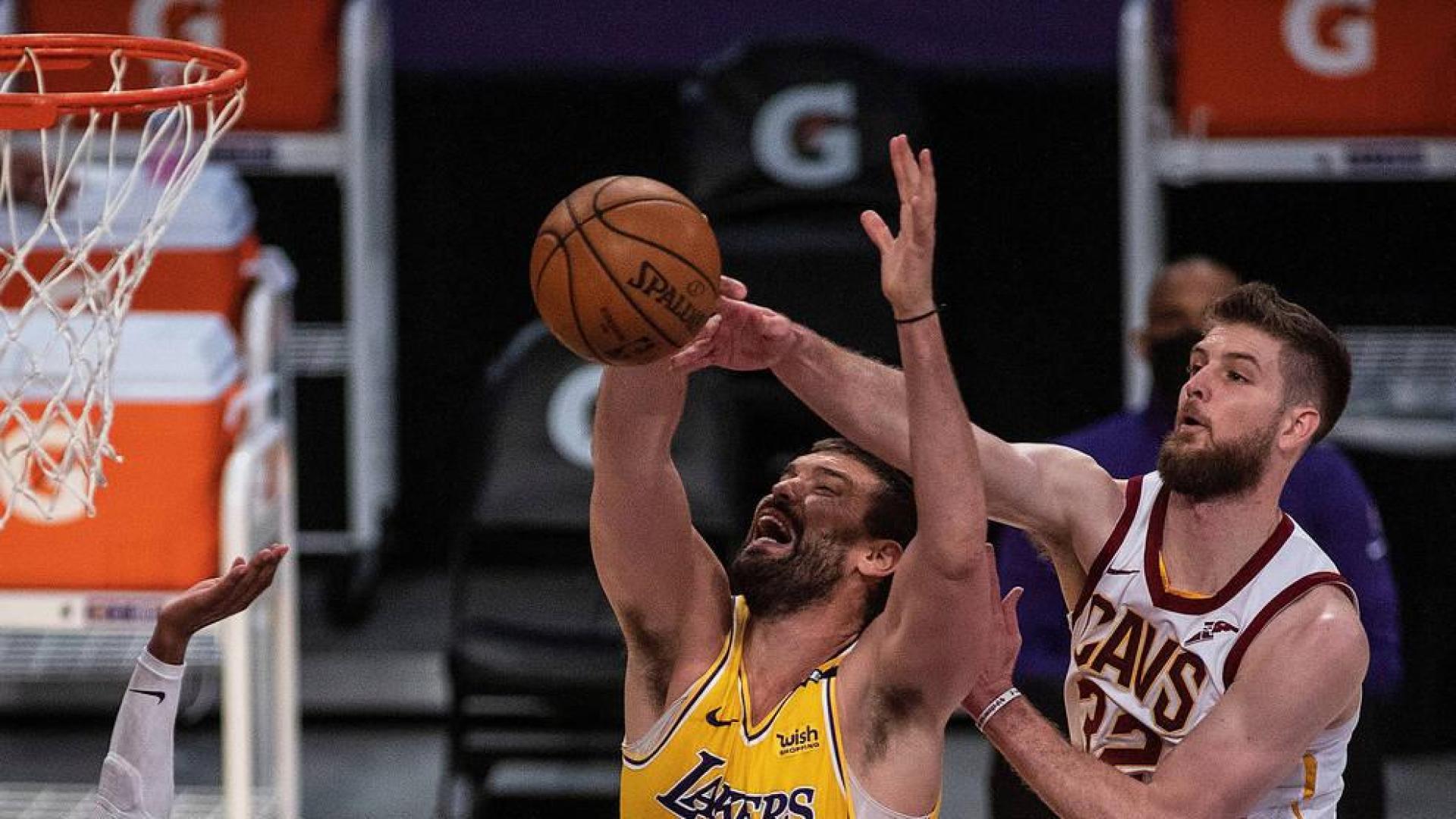 Juancho Hernangómez lidera la remontada de los Timberwolves