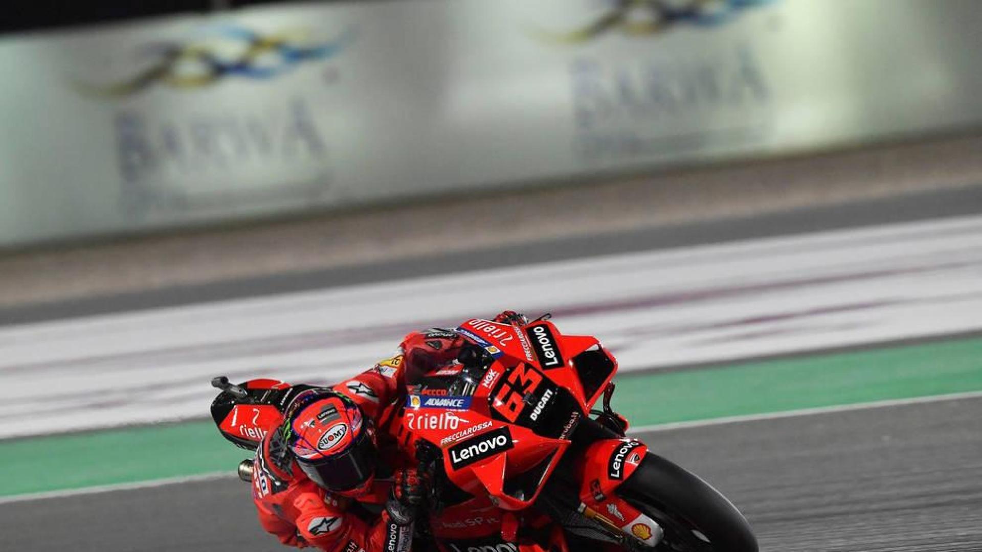 Bagnaia "destroza" el récord y sorprende a Miller en Catar