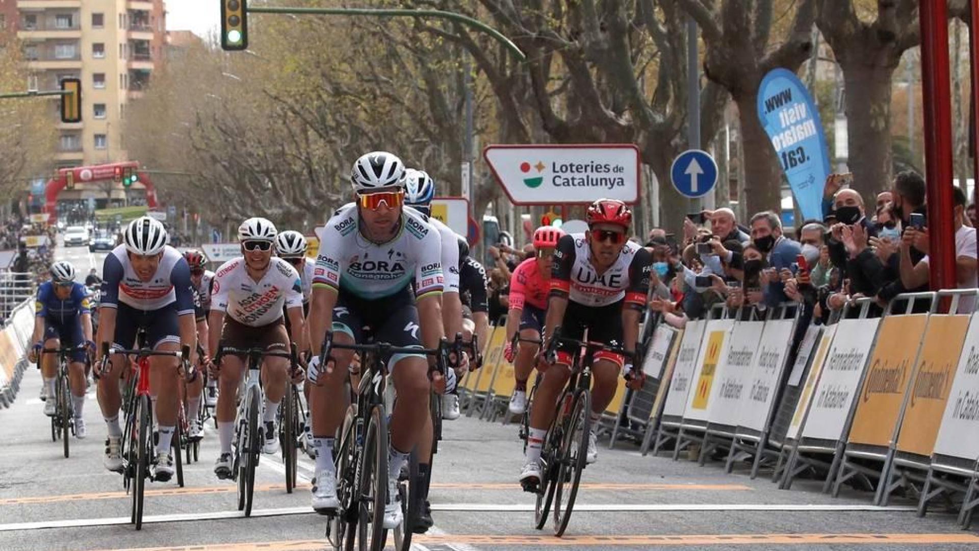 Peter Sagan gana en el esprint de Mataró en la sexta etapa de la Volta