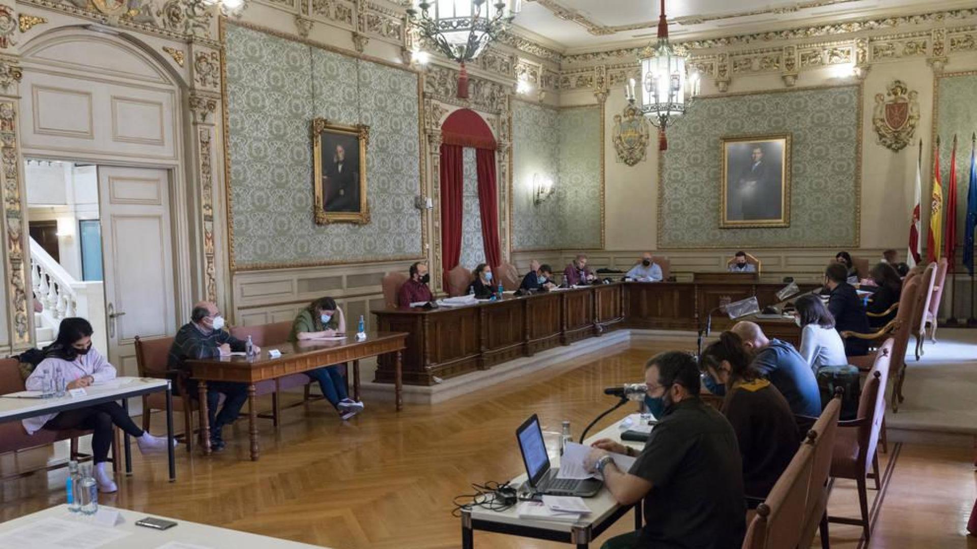 Tudela estudiará bonificar la contribución a familias numerosas y monoparentales