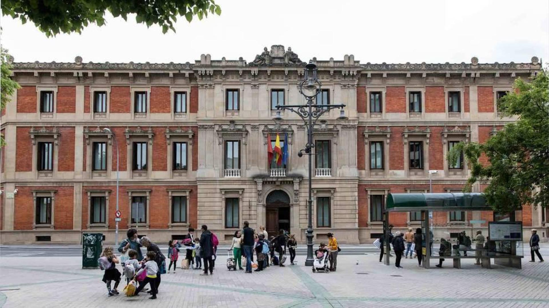 Más de 511.000 electores podrán decidir quién gobernará Navarra hasta 2023