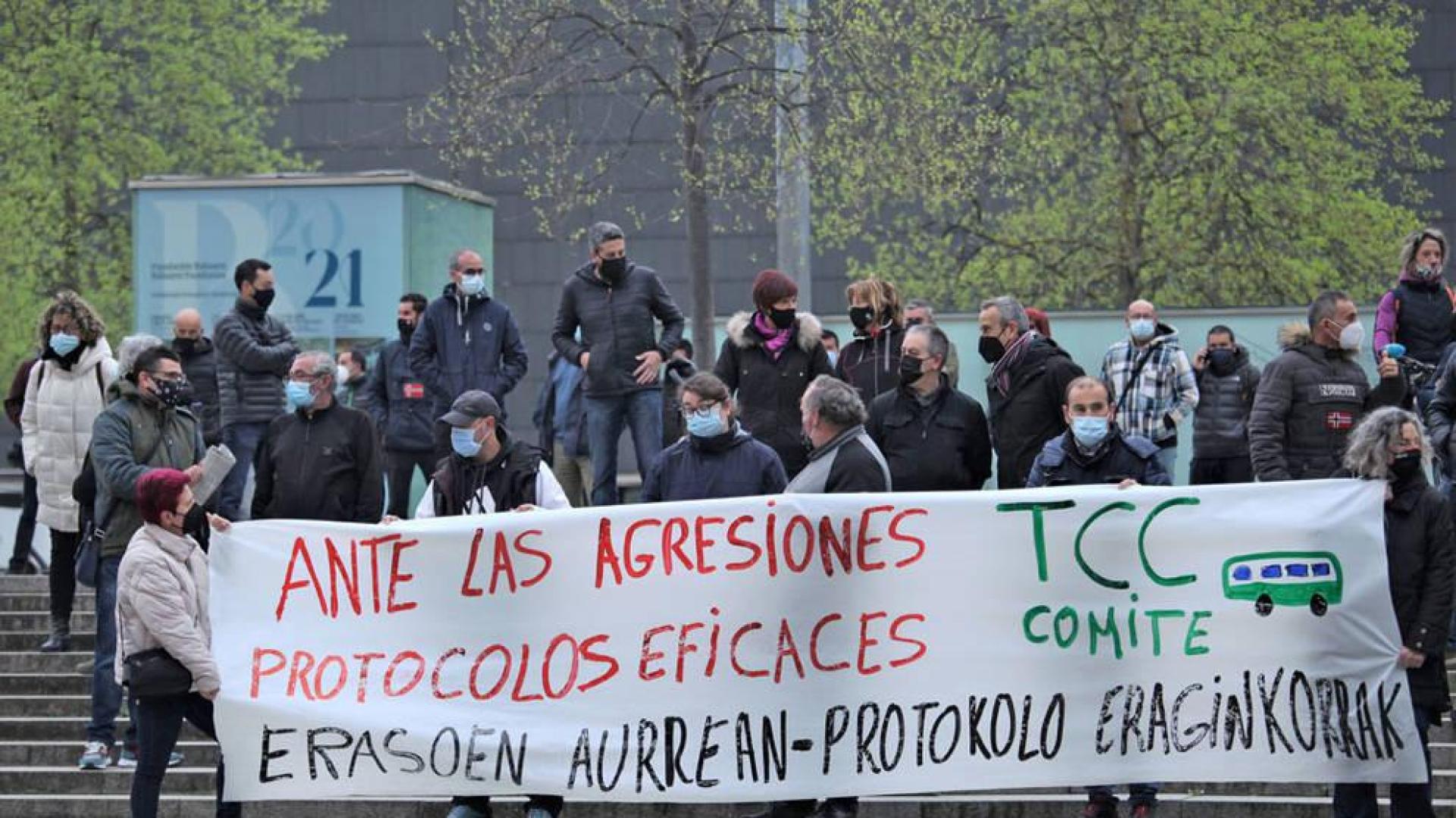 El comité de TCC pide protocolos "eficaces" tras la agresión a una conductora