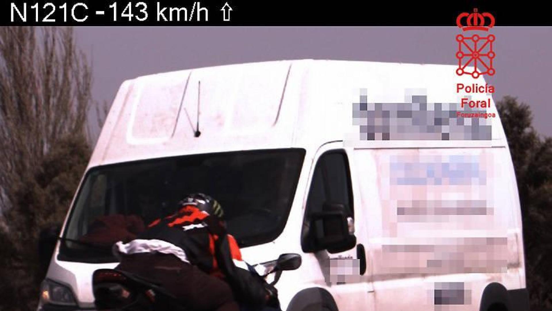 La Policía Foral denuncia por siete infracciones a un motorista de Cascante