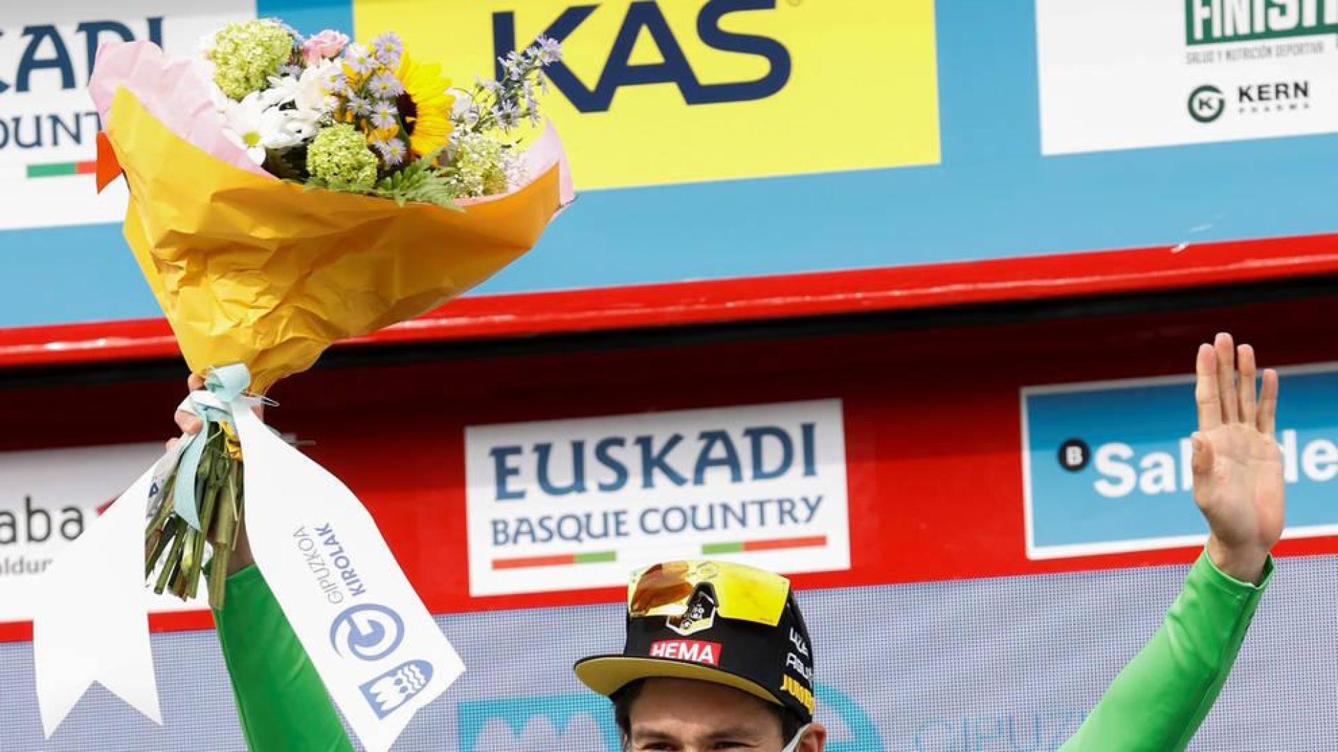 Roglic se exhibe en Arrate para proclamarse campeón